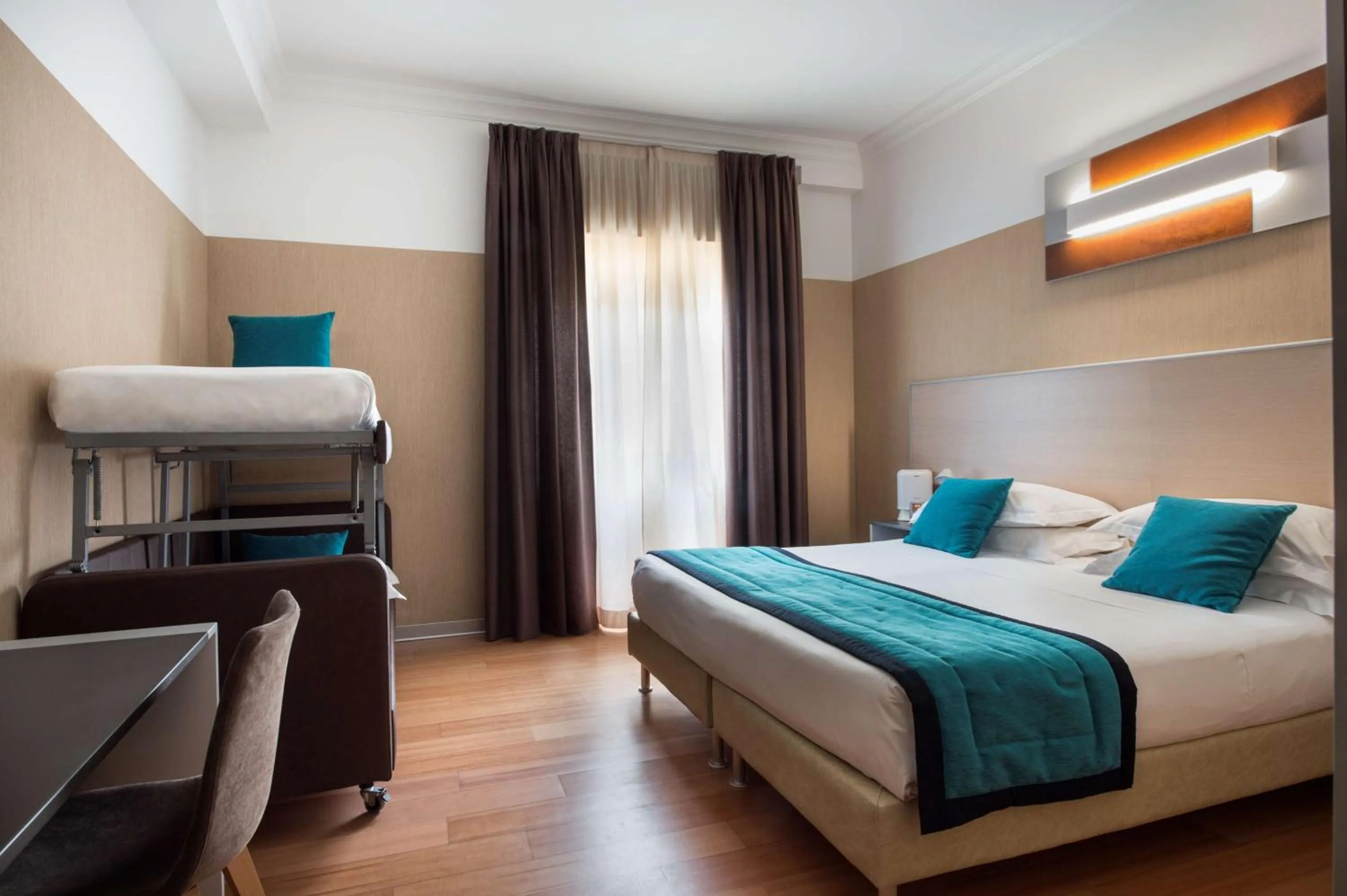 Photo of the whole room, Bed in Best Western Plus City Hotel