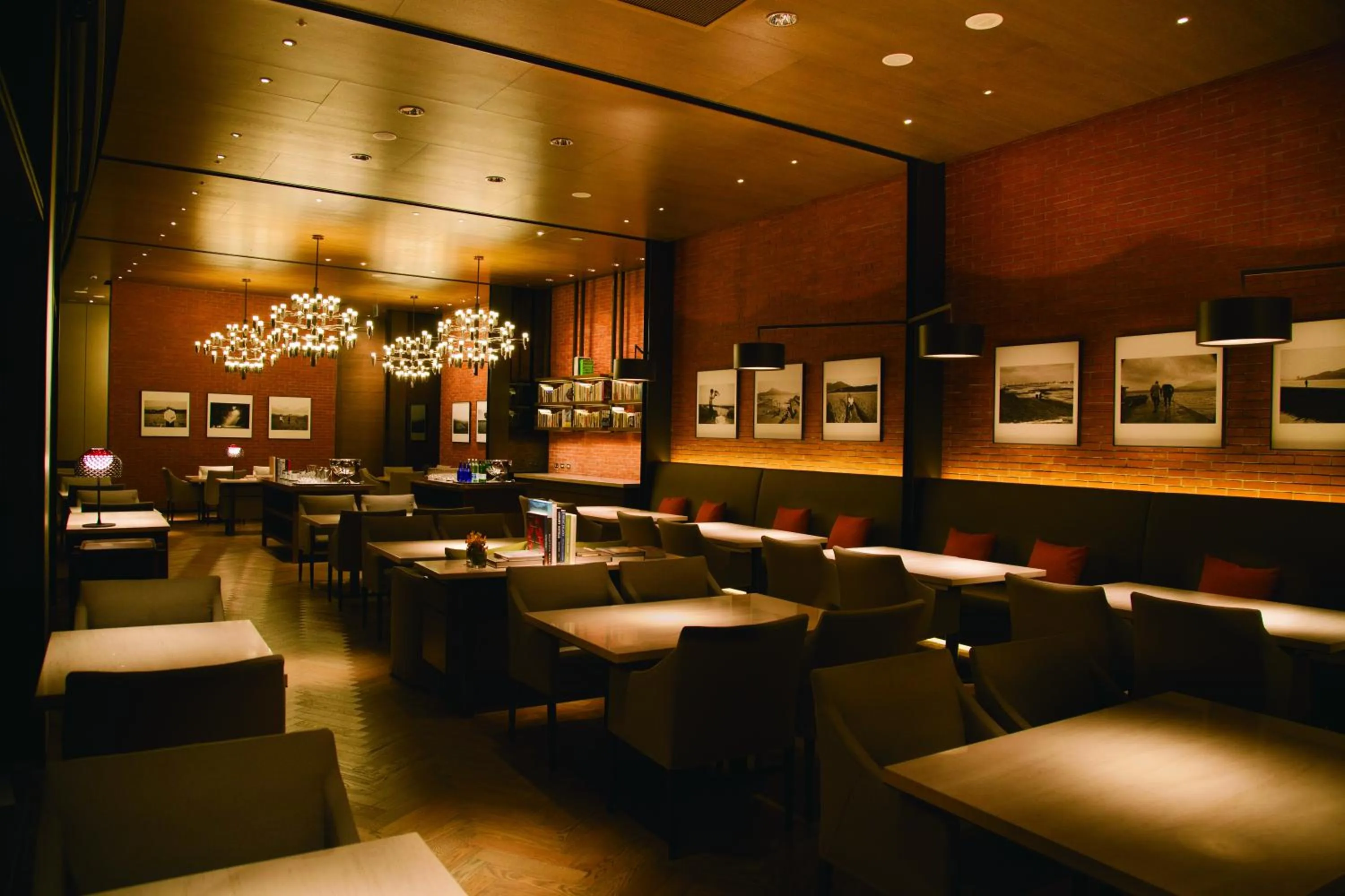 Restaurant/places to eat in Eslite Hotel