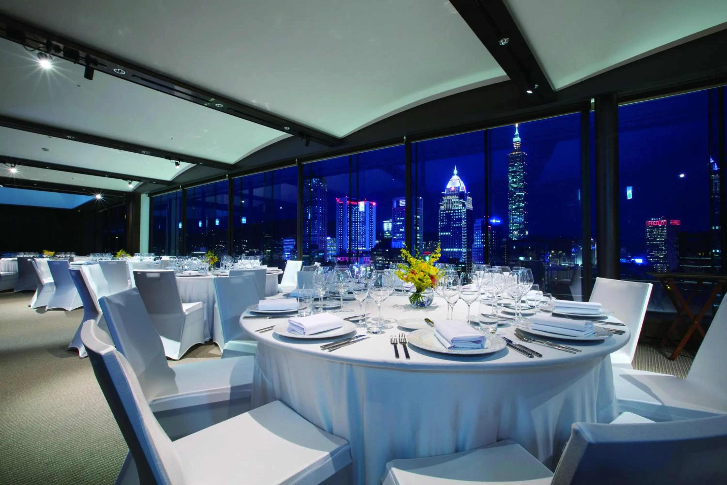 Meeting/conference room in Eslite Hotel