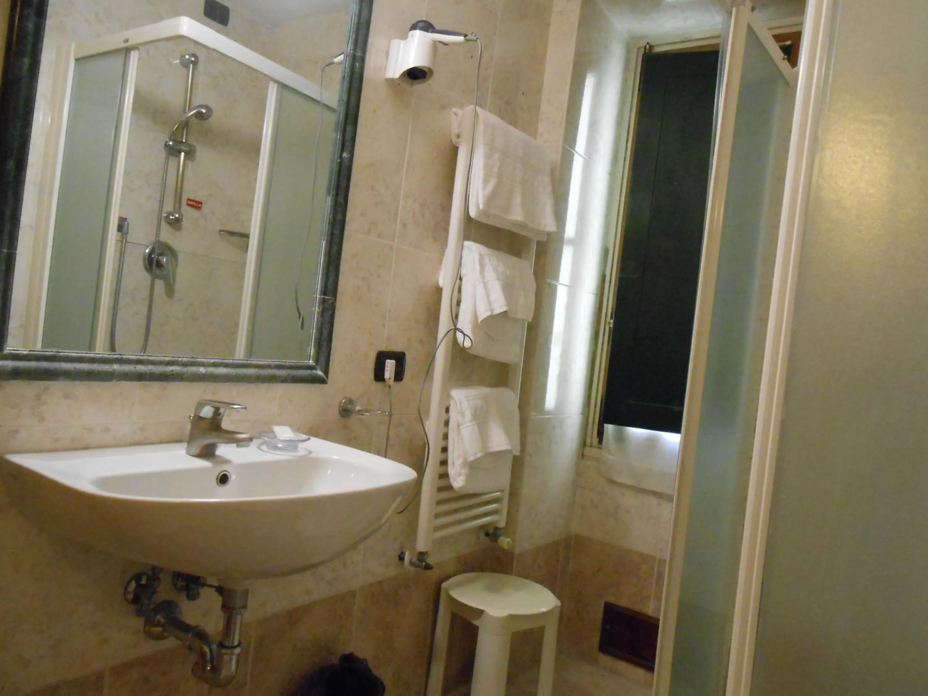 Bathroom in Hotel Giglio