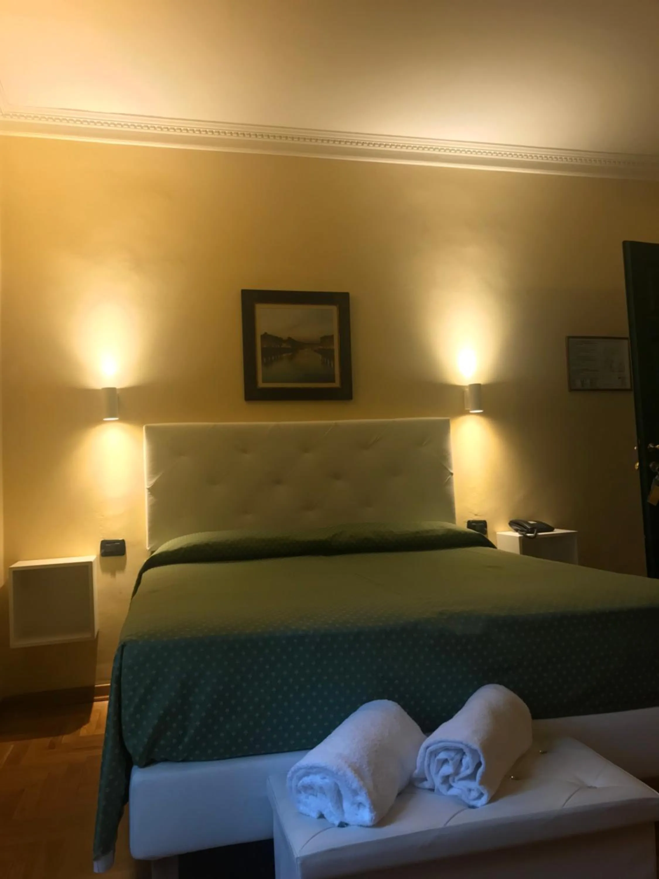 Bedroom, Bed in Hotel Giglio