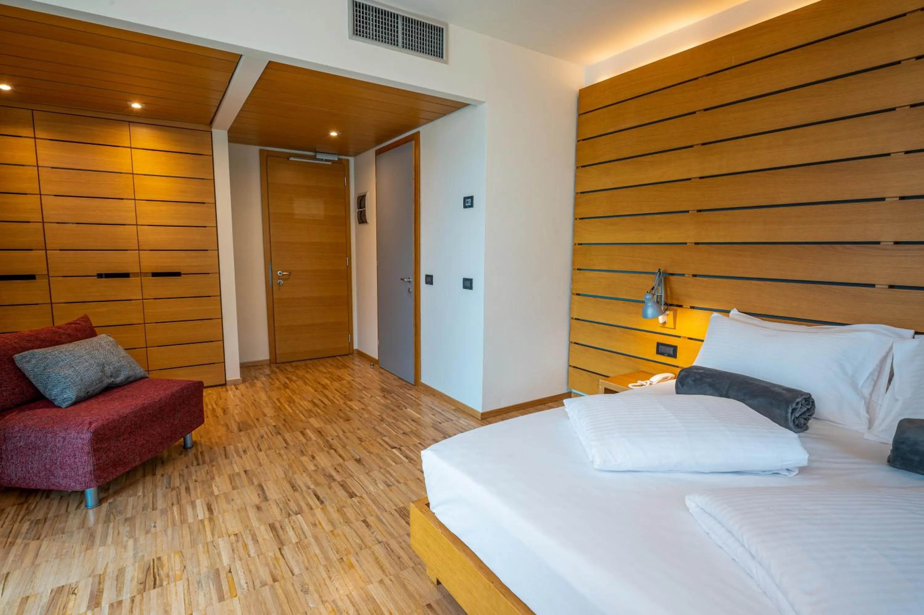 View (from property/room), Bed in Lake Front Hotel Mirage