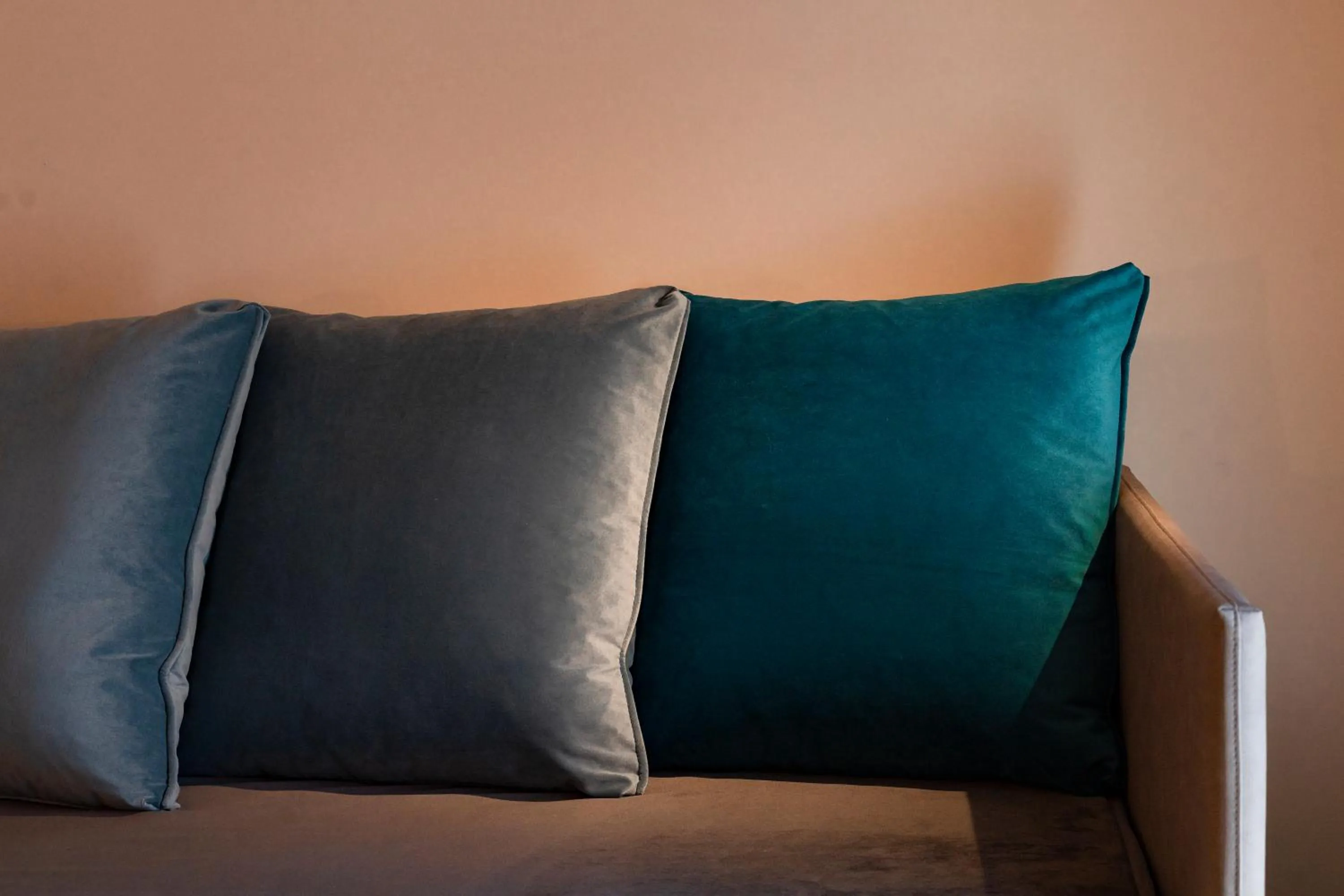 Decorative detail in Lake Front Hotel Mirage