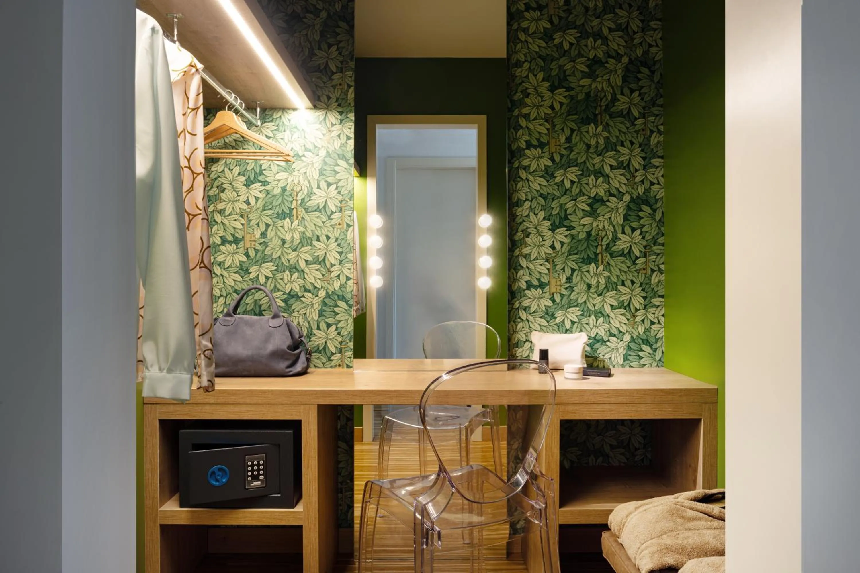 Bedroom in Astoria Resort