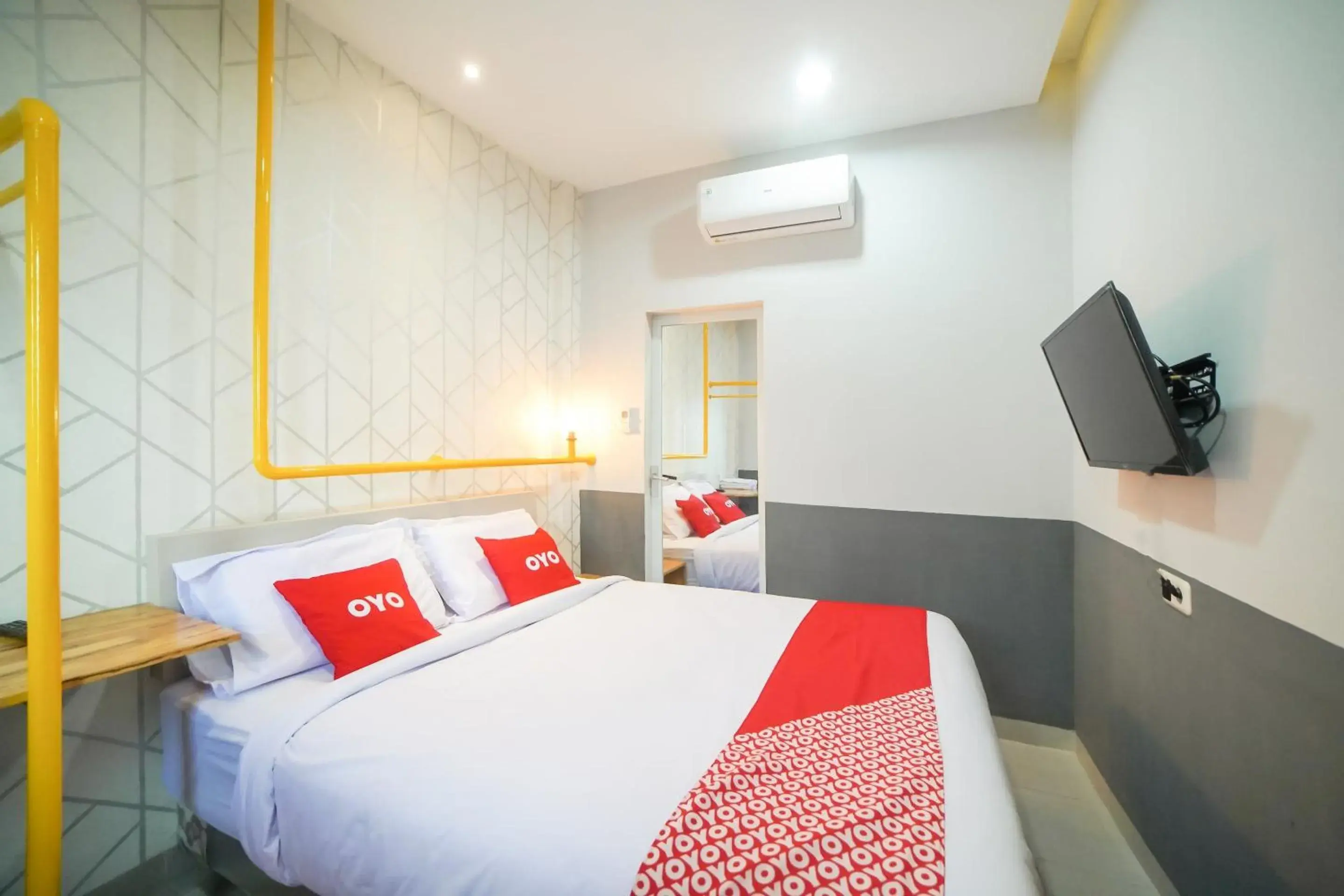 Standard Double Room in Capital O 90874 Millenium Inn 2 Standard Double Room in Capital O 90874 Millenium Inn 2