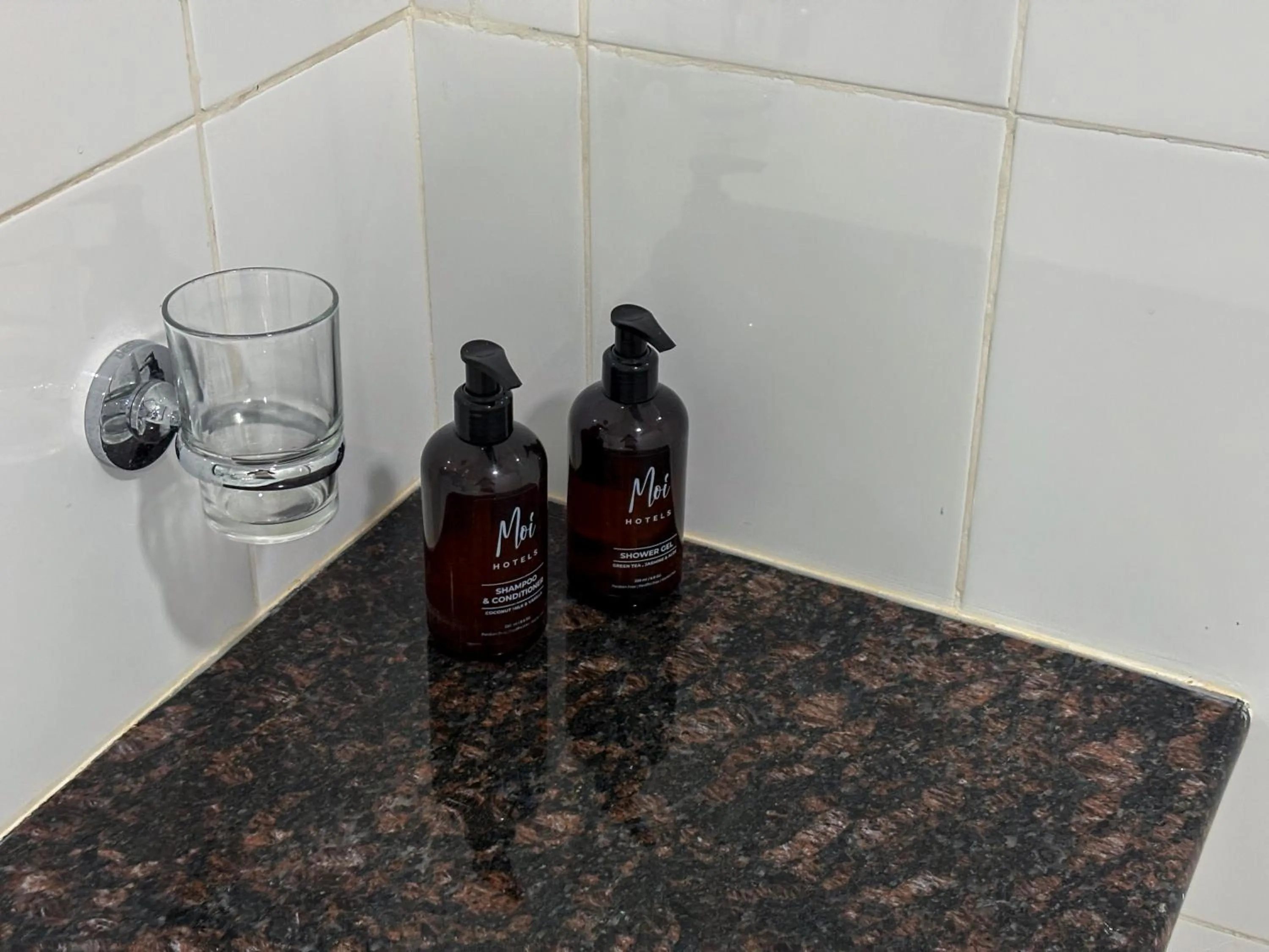 Bathroom in Moi Ella by DBI