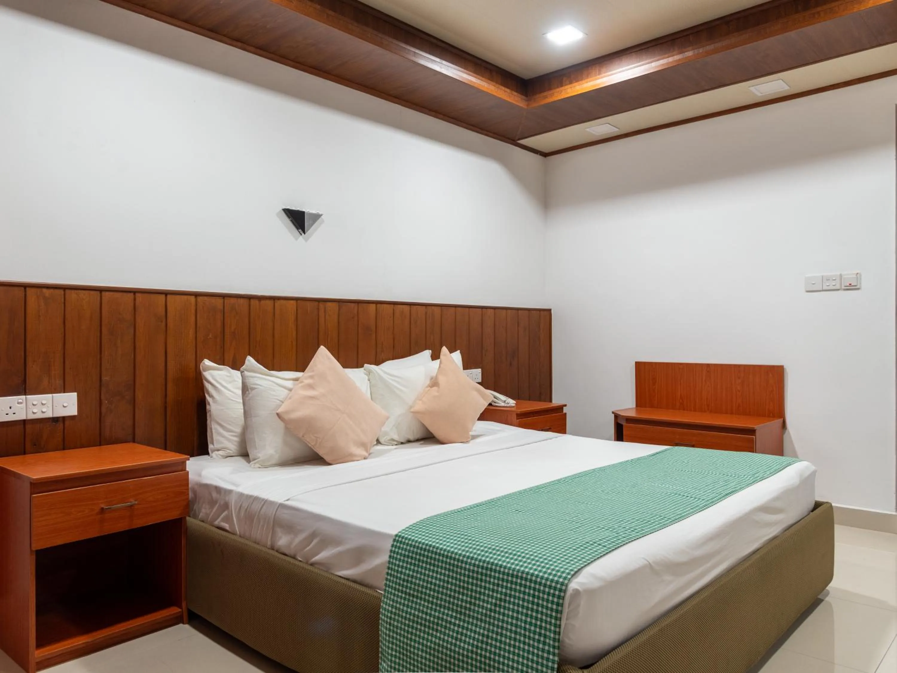 Bed in Moi Ella by DBI