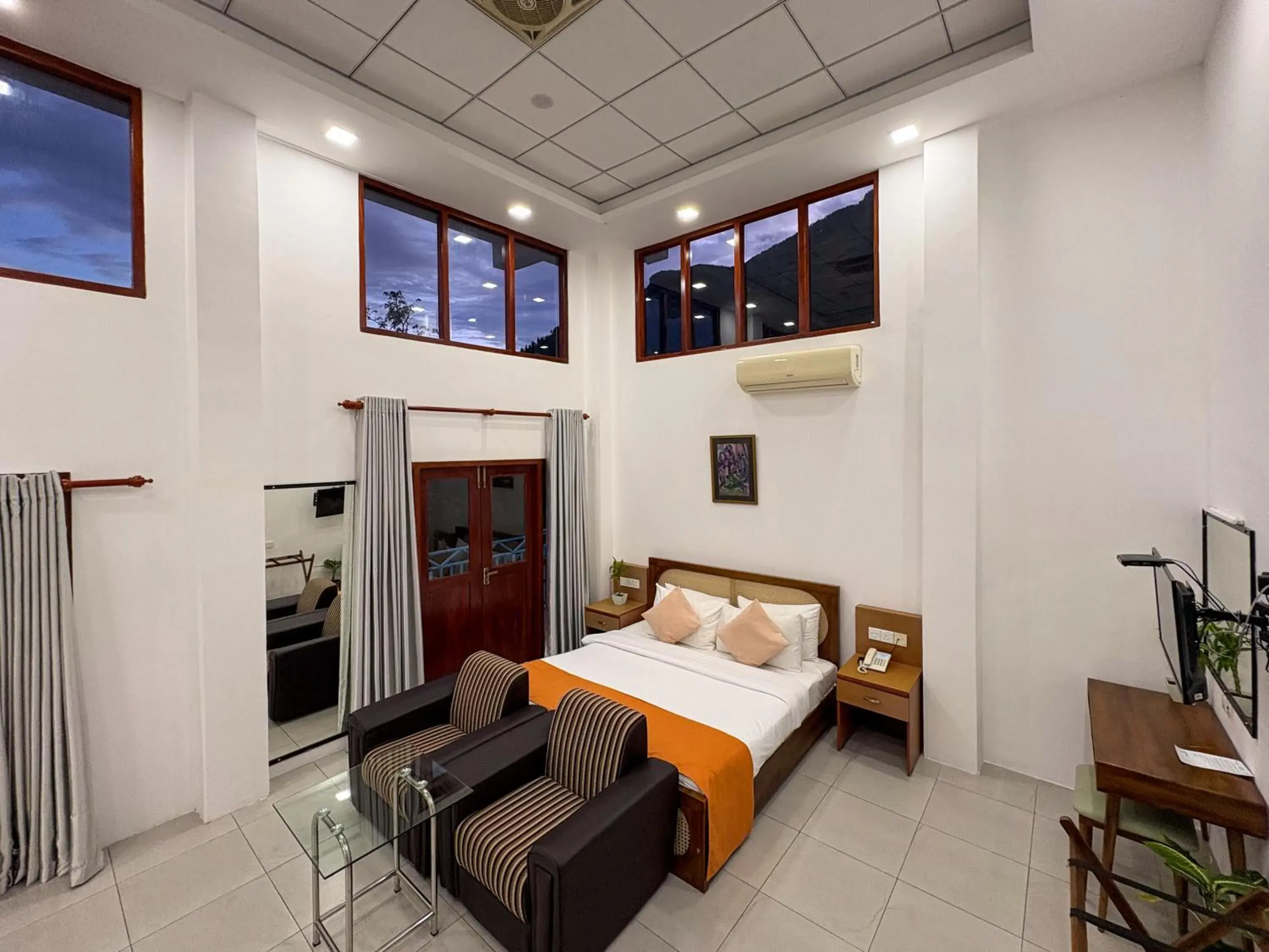 Duplex Studio with Kitchenette & Jacuzzi with Village Tea Experience in Moi Ella by DBI Duplex Studio with Kitchenette & Jacuzzi with Village Tea Experience in Moi Ella by DBI