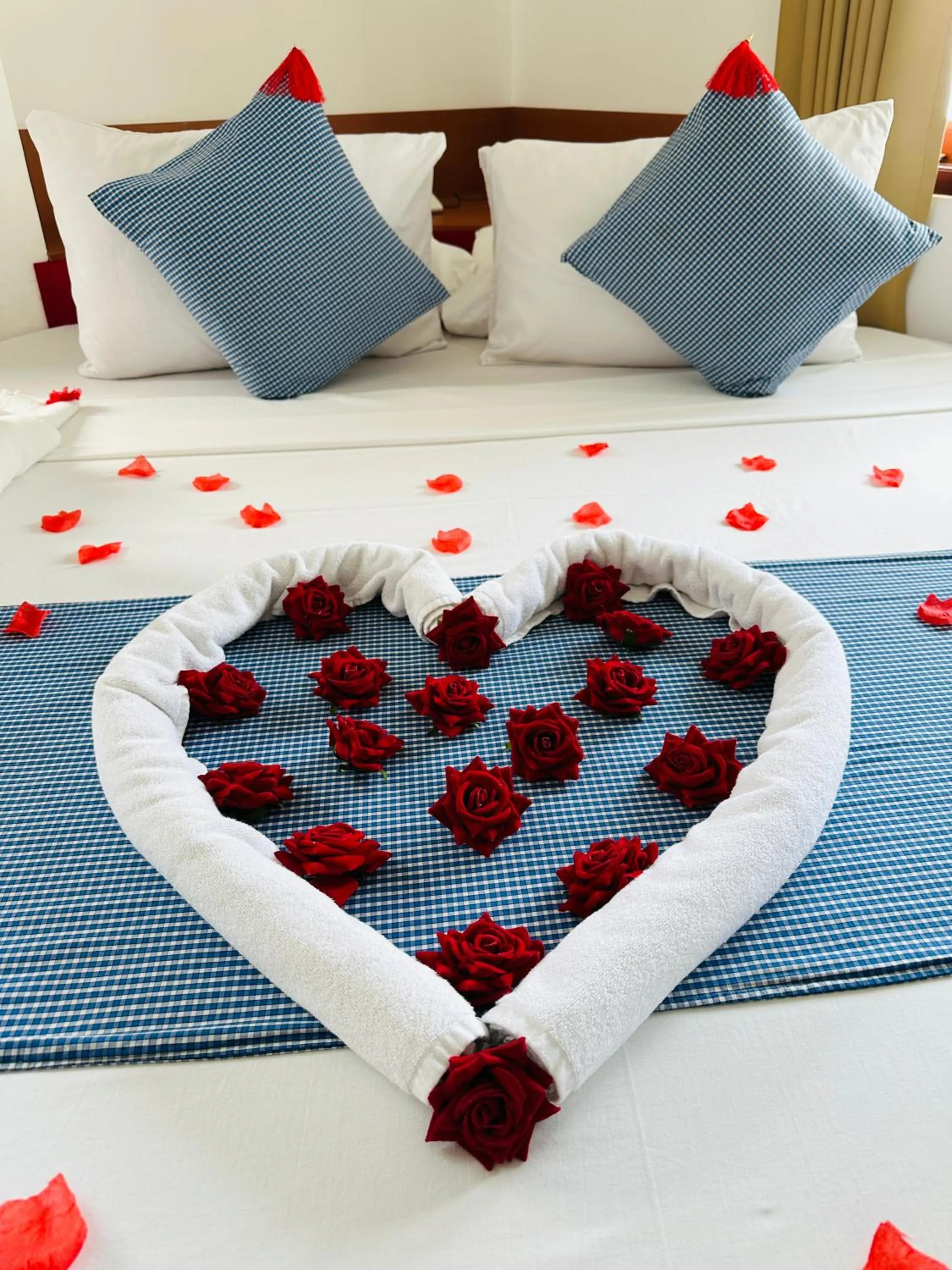 Bed in Moi Ella by DBI