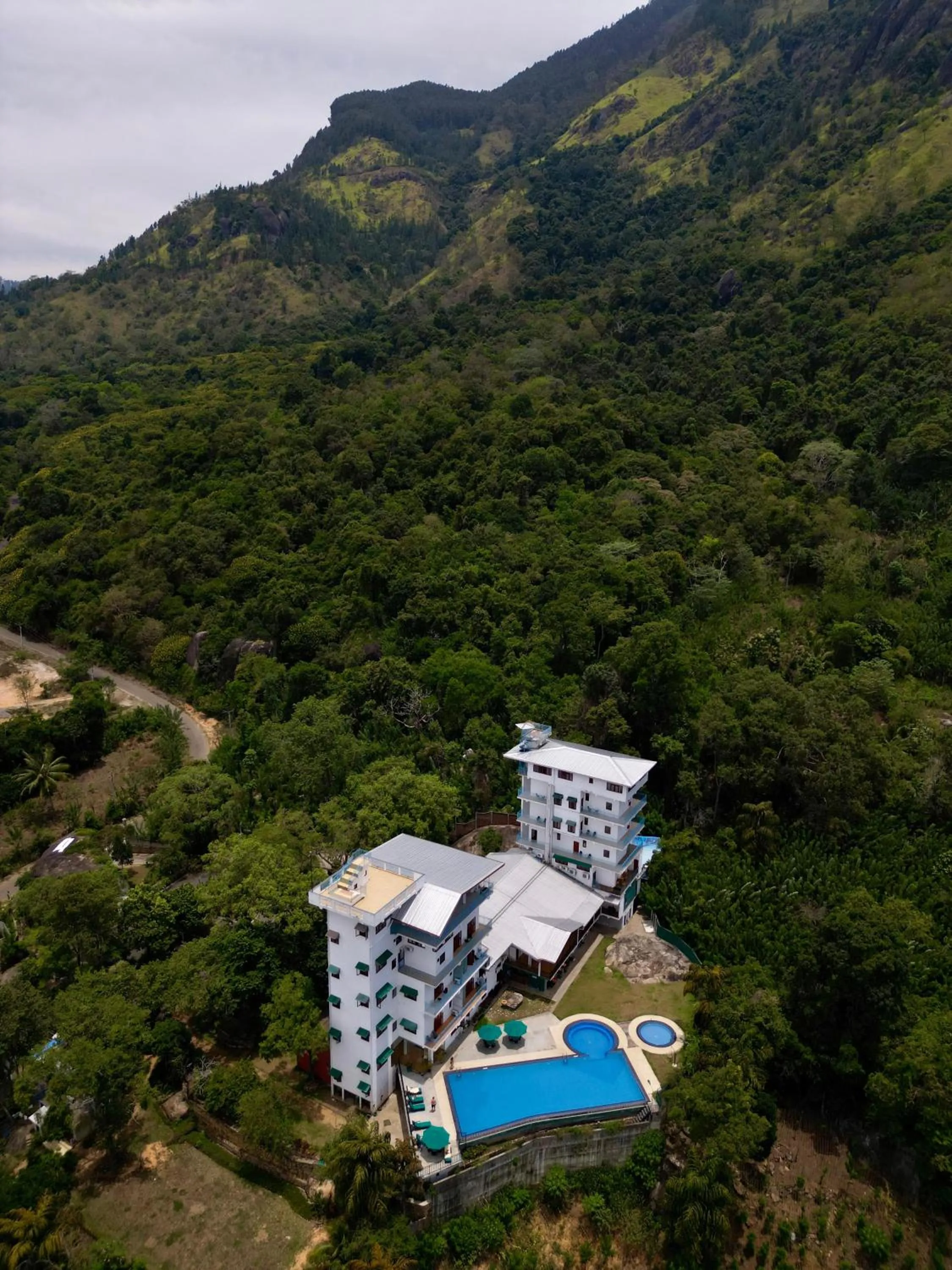 Property building in Moi Ella by DBI