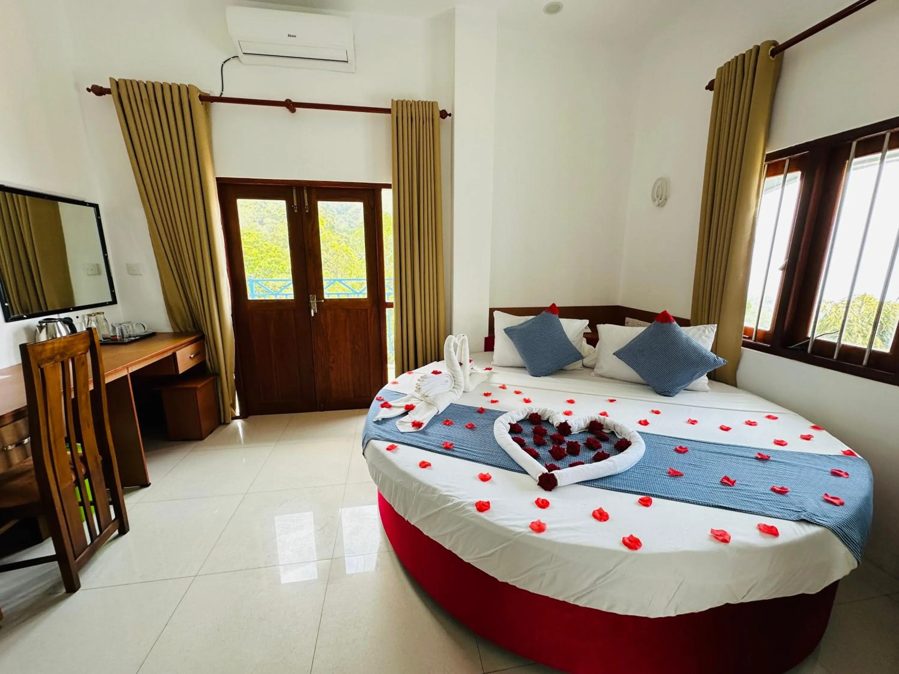 Bed in Moi Ella by DBI