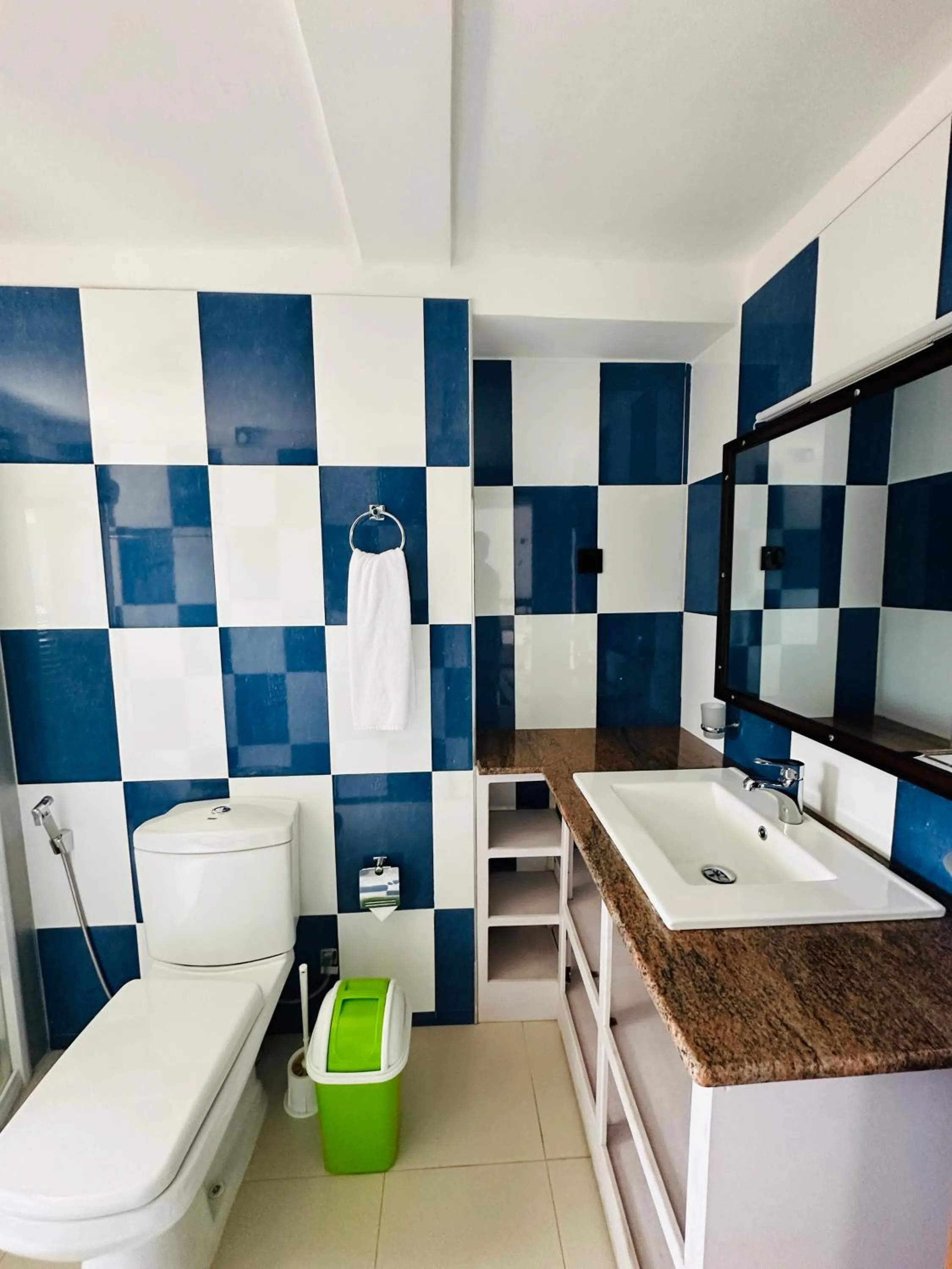 Bathroom in Moi Ella by DBI