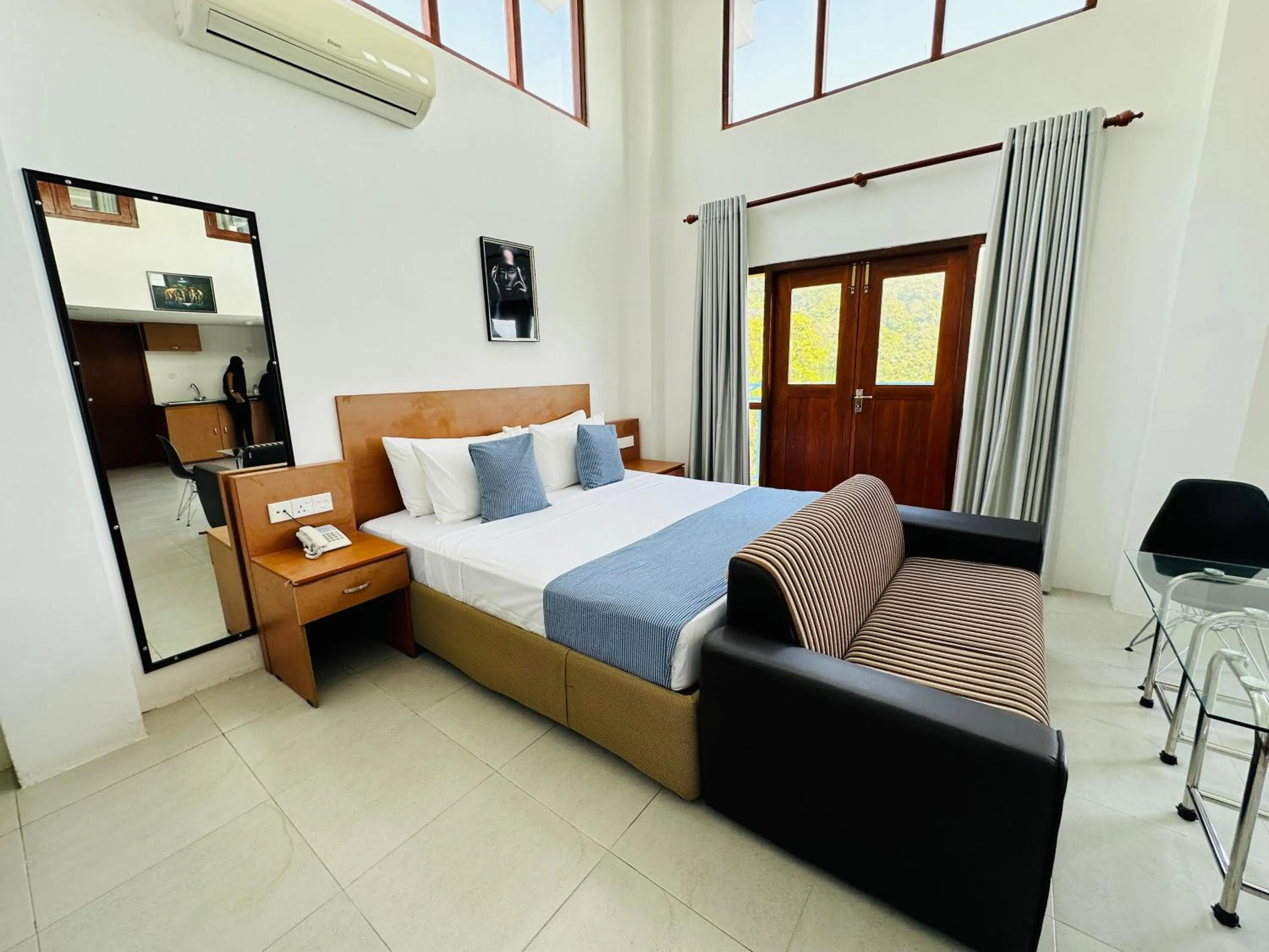 Bed in Moi Ella by DBI