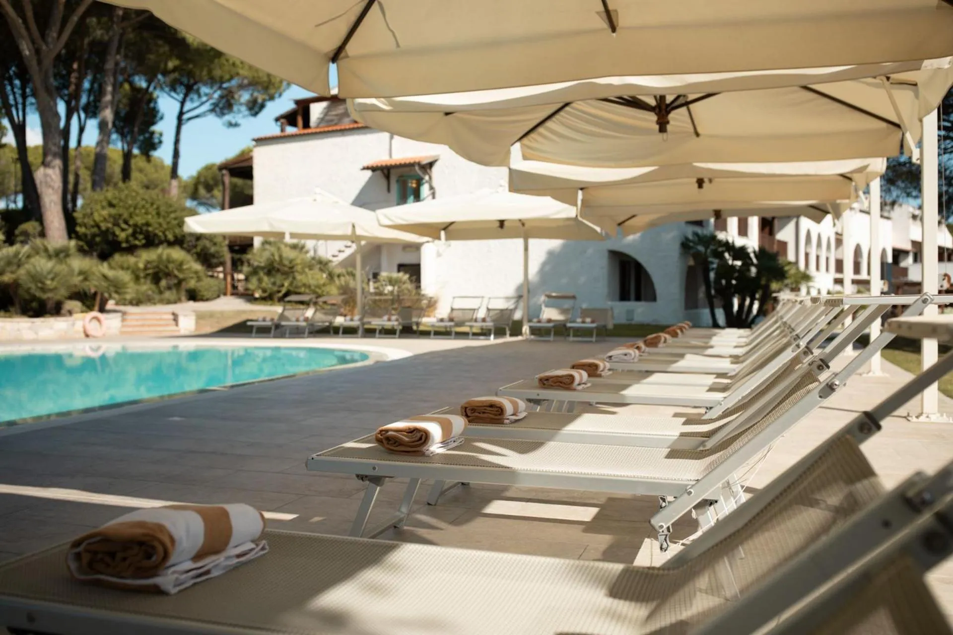 Swimming pool in Hotel Punta Negra