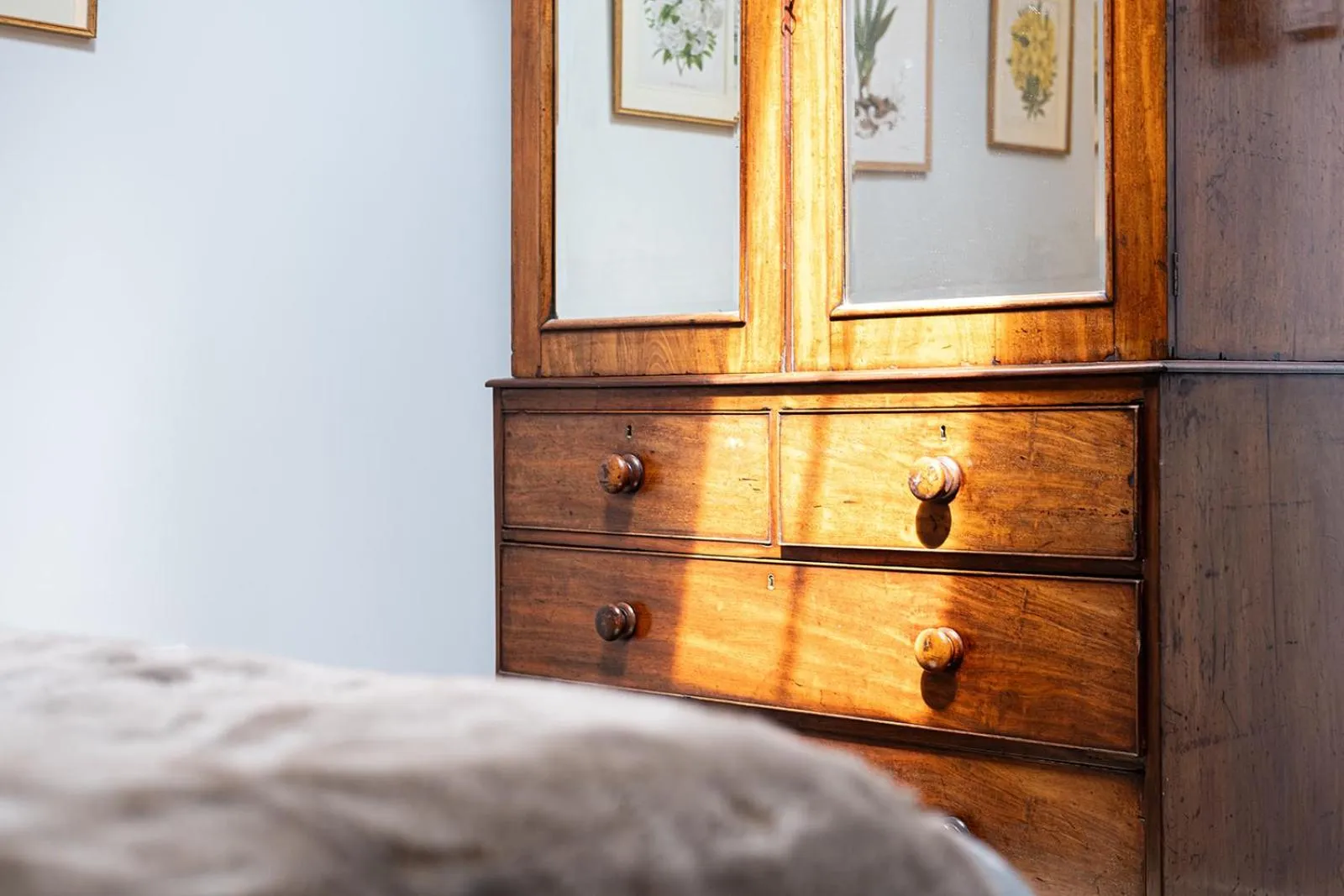 wardrobe, Bed in Deerpark Barn