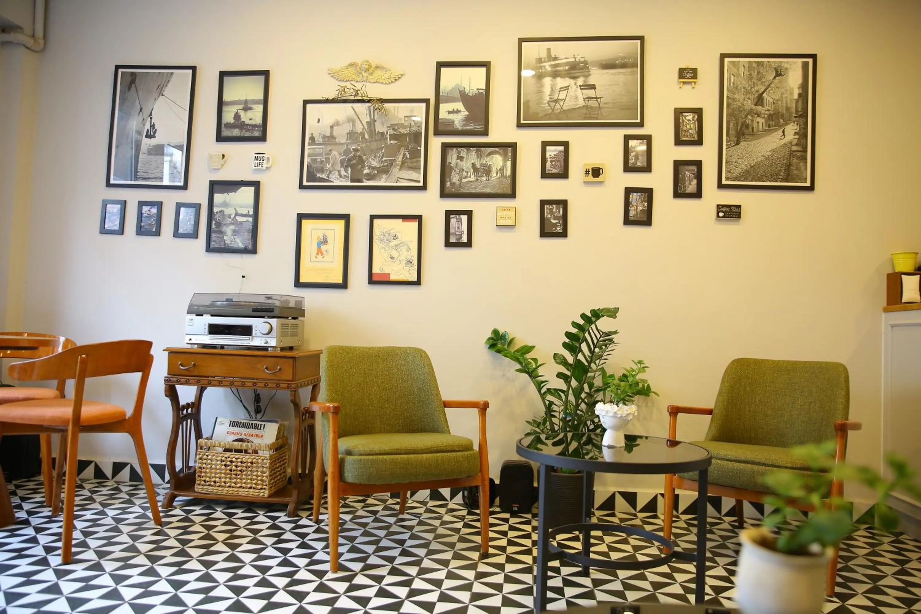 Seating area in ROCO Beyoglu