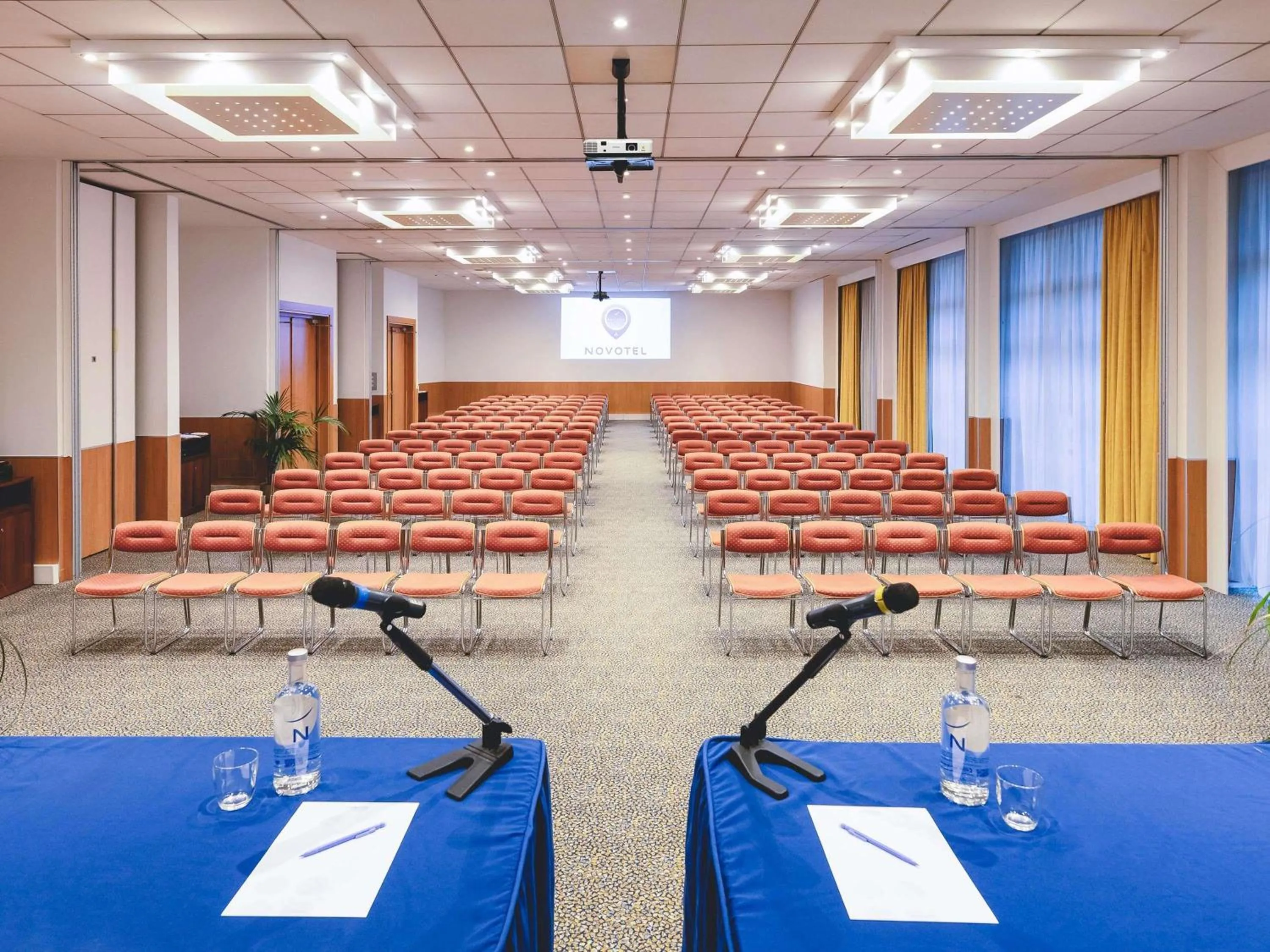 Meeting/conference room in Novotel Venezia Mestre Castellana