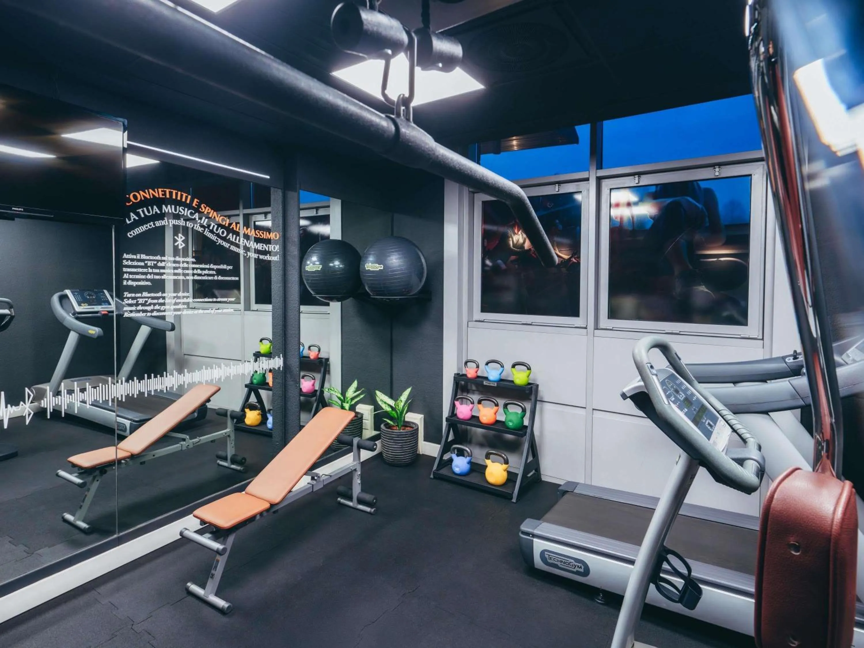Fitness centre/facilities in Novotel Venezia Mestre Castellana