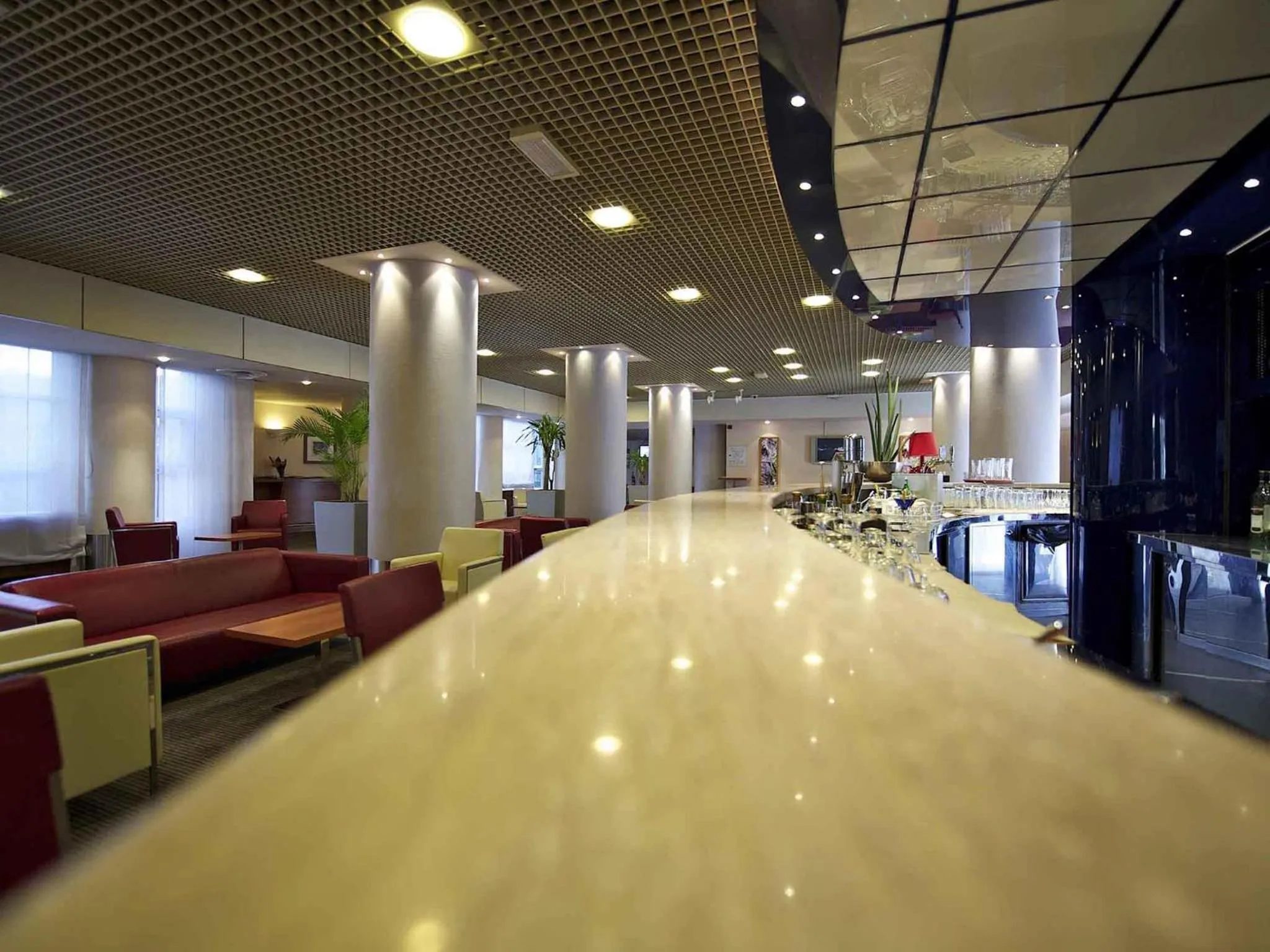 Lounge or bar in Novotel Firenze Nord Aeroporto