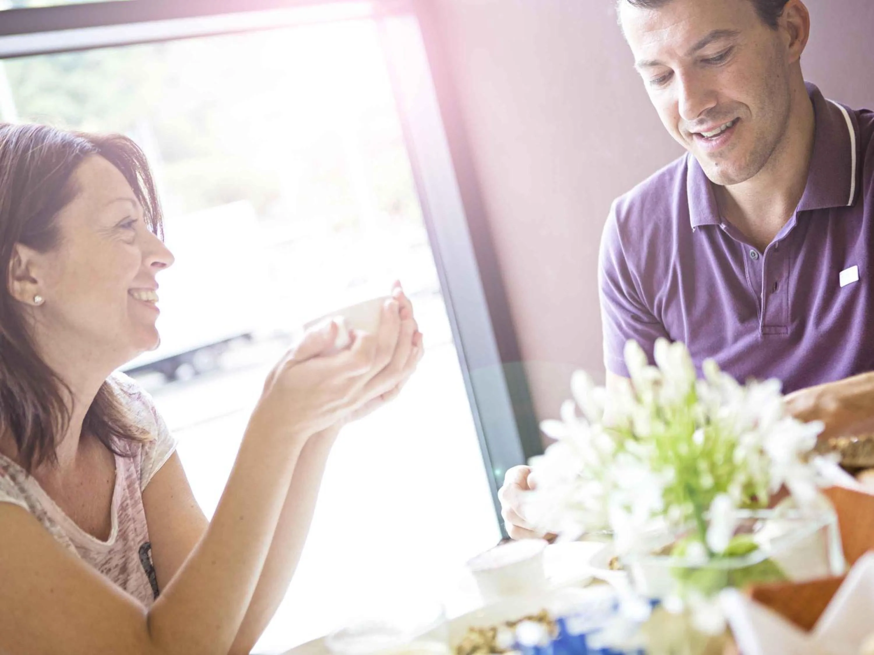 Restaurant/places to eat in Novotel Genova City