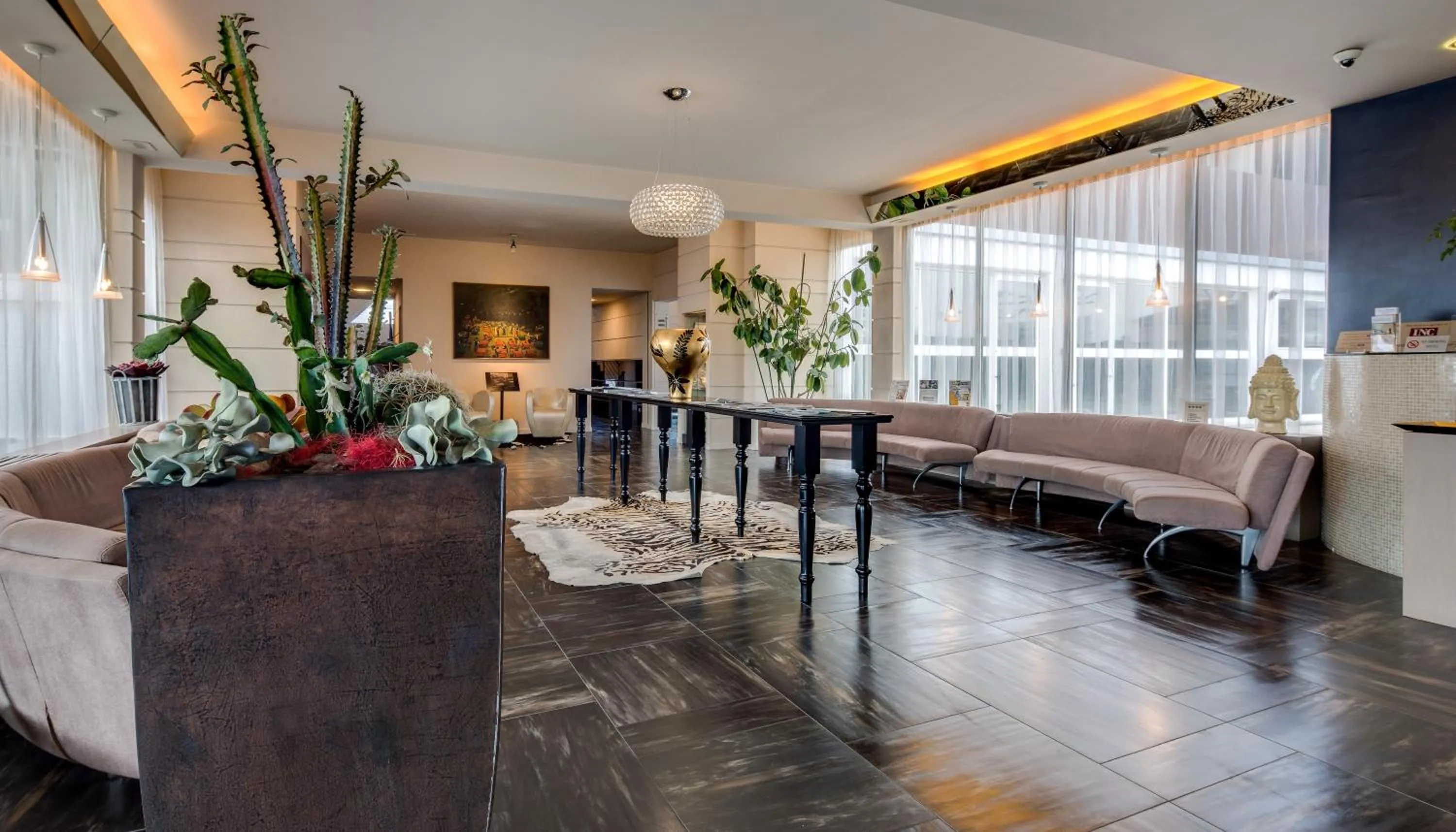 Lobby or reception in Best Western Plus Hotel Farnese