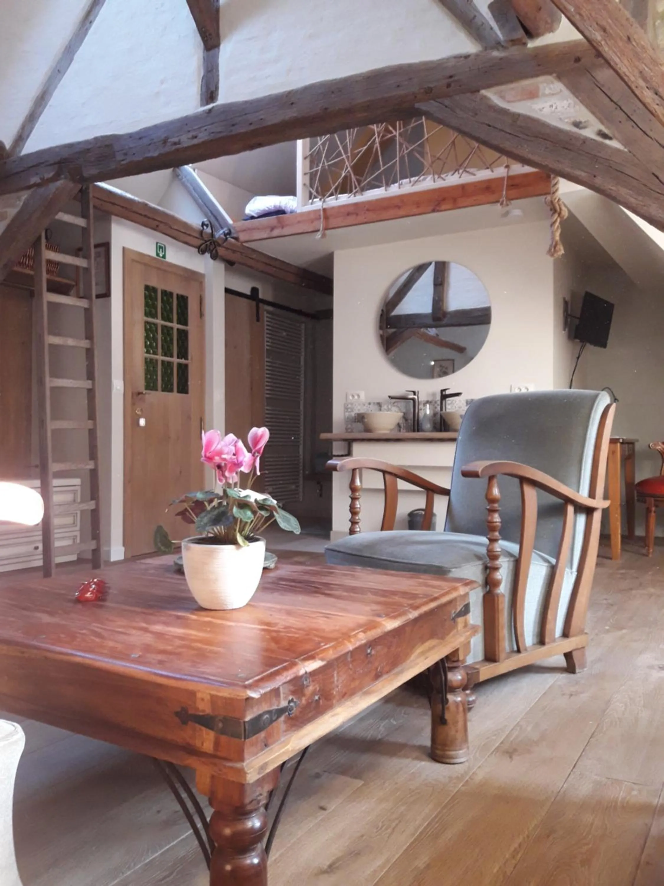 Property building in Butterfly