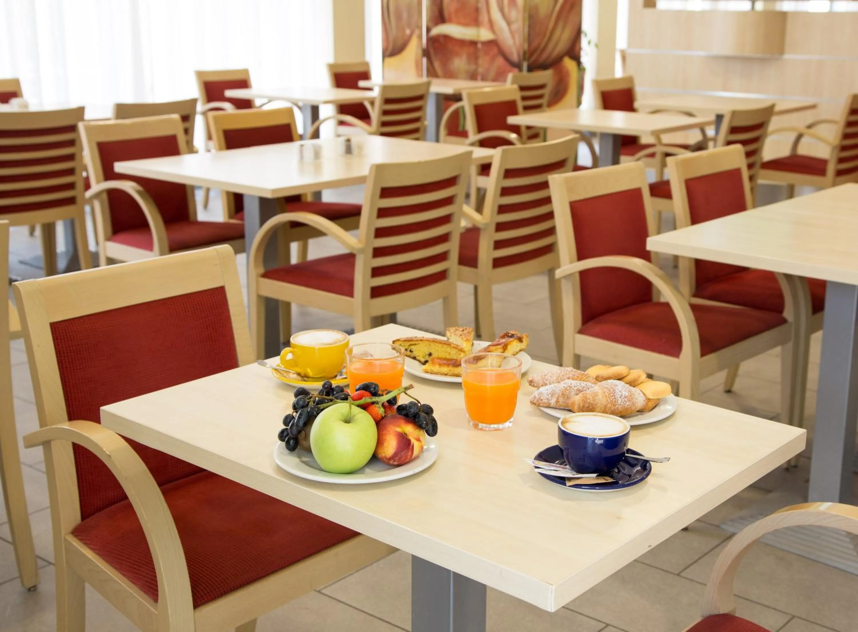 Breakfast in Holiday Inn Express Parma by IHG