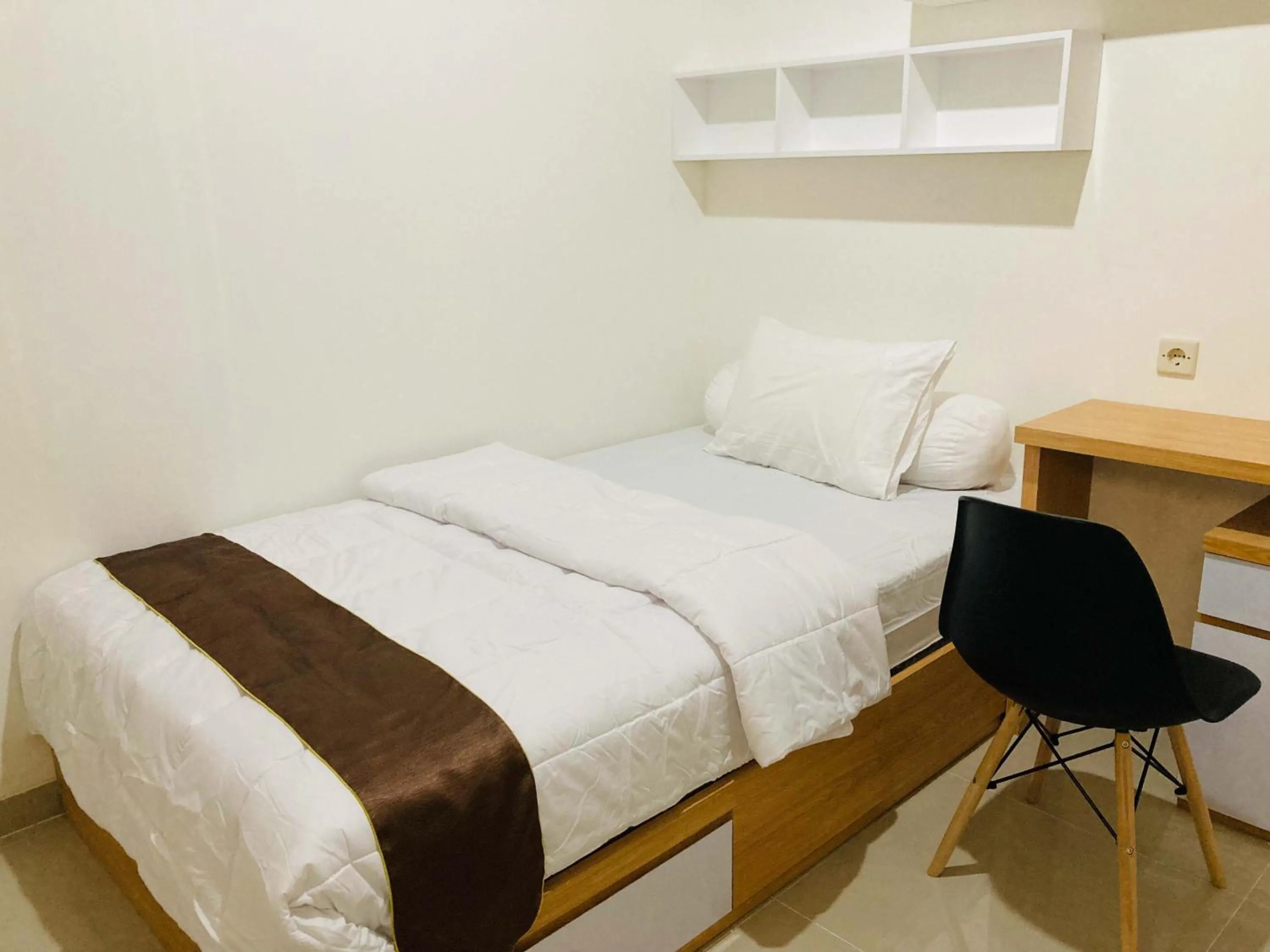 Bed in Griya Daffarra near UGM Yogyakarta Mitra RedDoorz