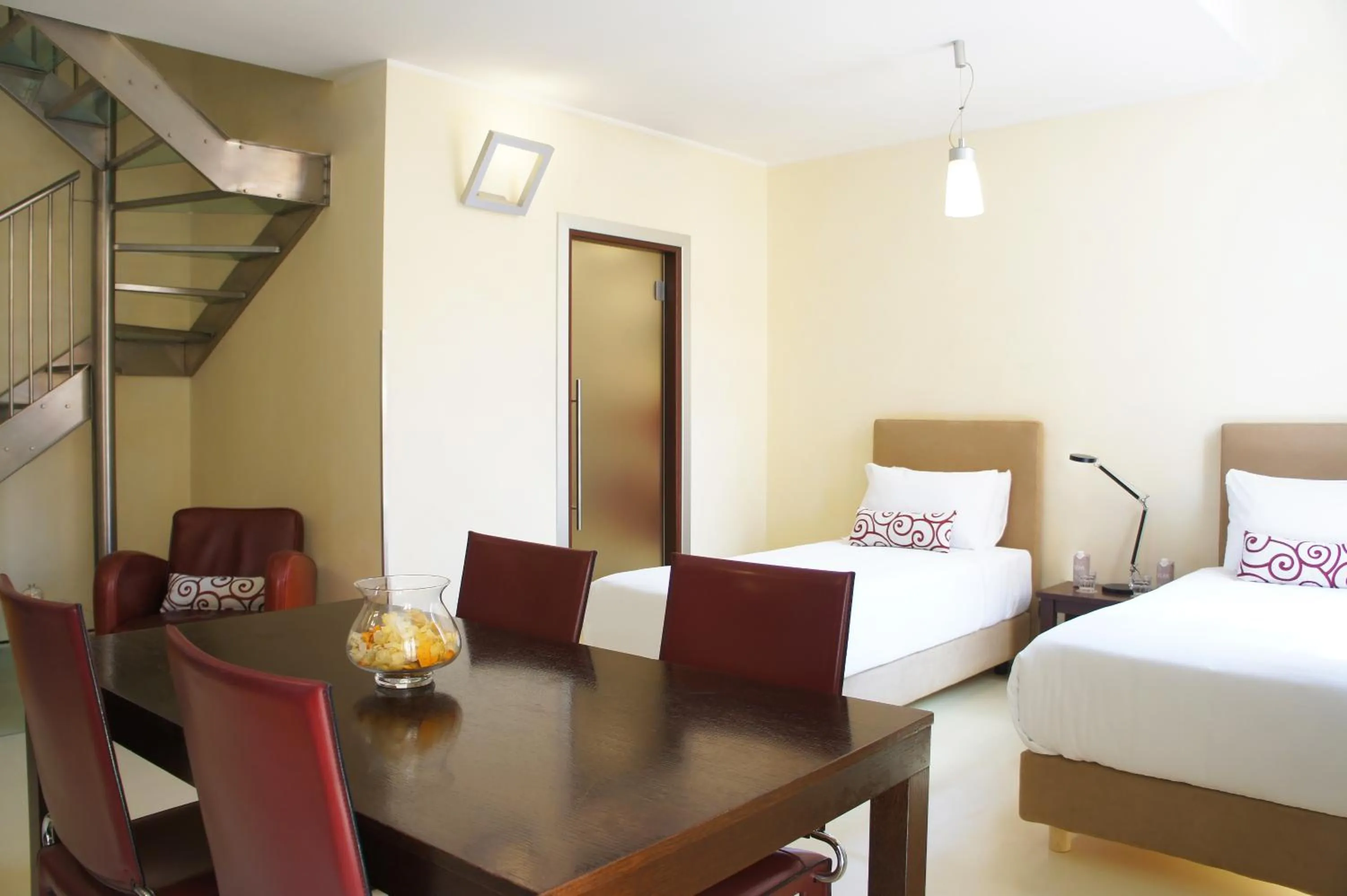 Bed in La Griffe Hotel Roma