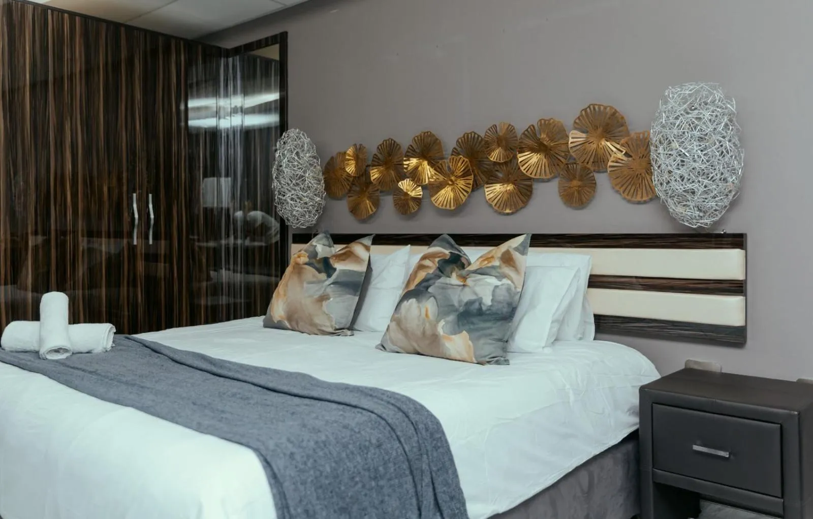 Bed in Monte La Vue Hotel