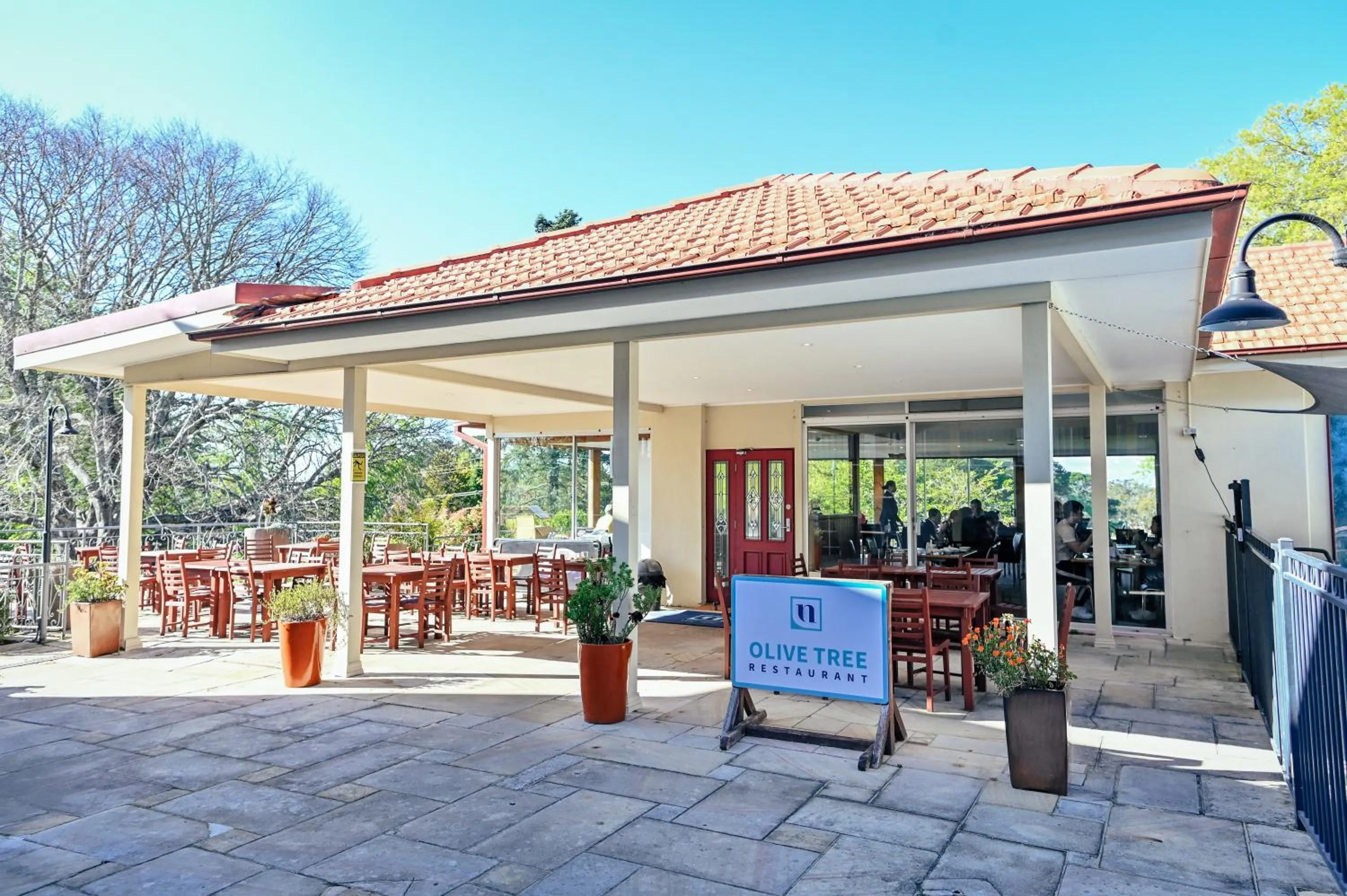 Property building in Leura Gardens Resort