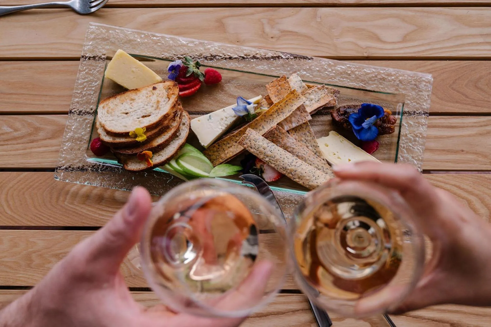 Food and drinks in Leogate Estate Villas