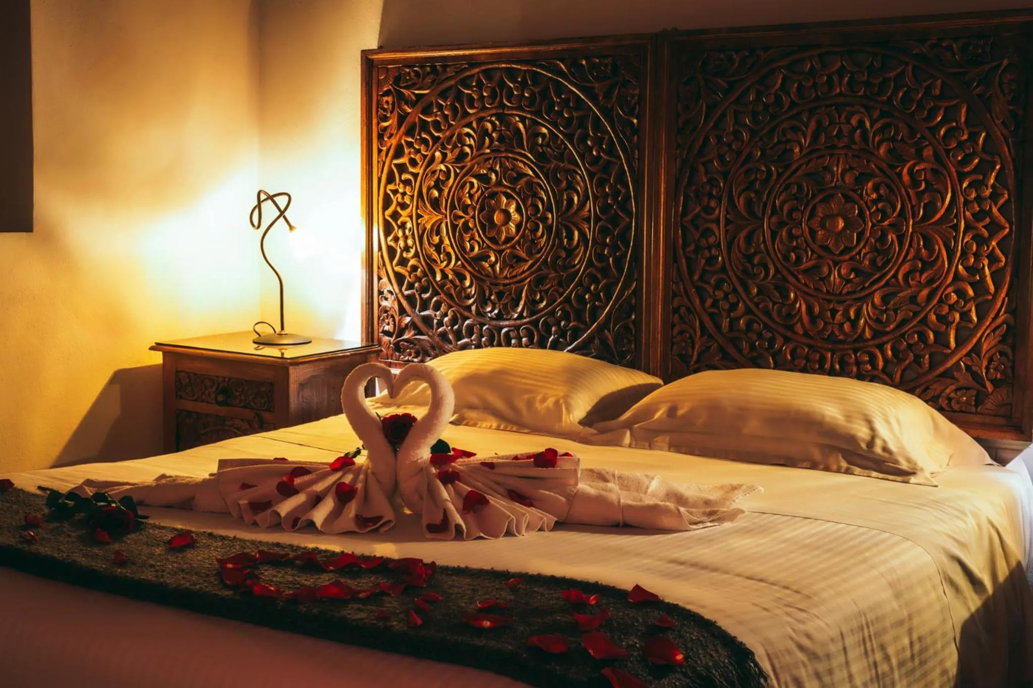 Bed in Oinoessa Traditional Boutique Guest Houses