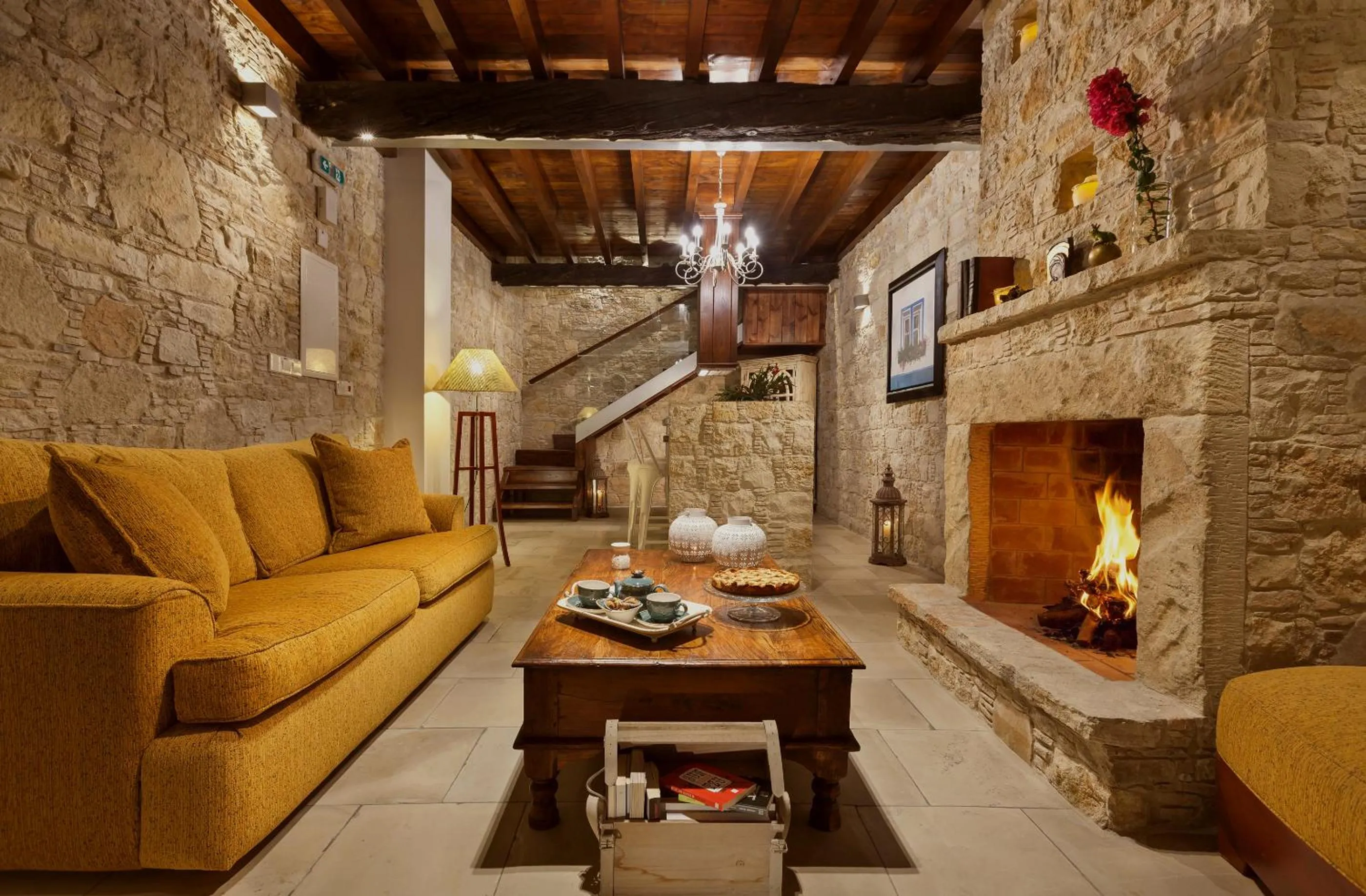 TV and multimedia in Oinoessa Traditional Boutique Guest Houses