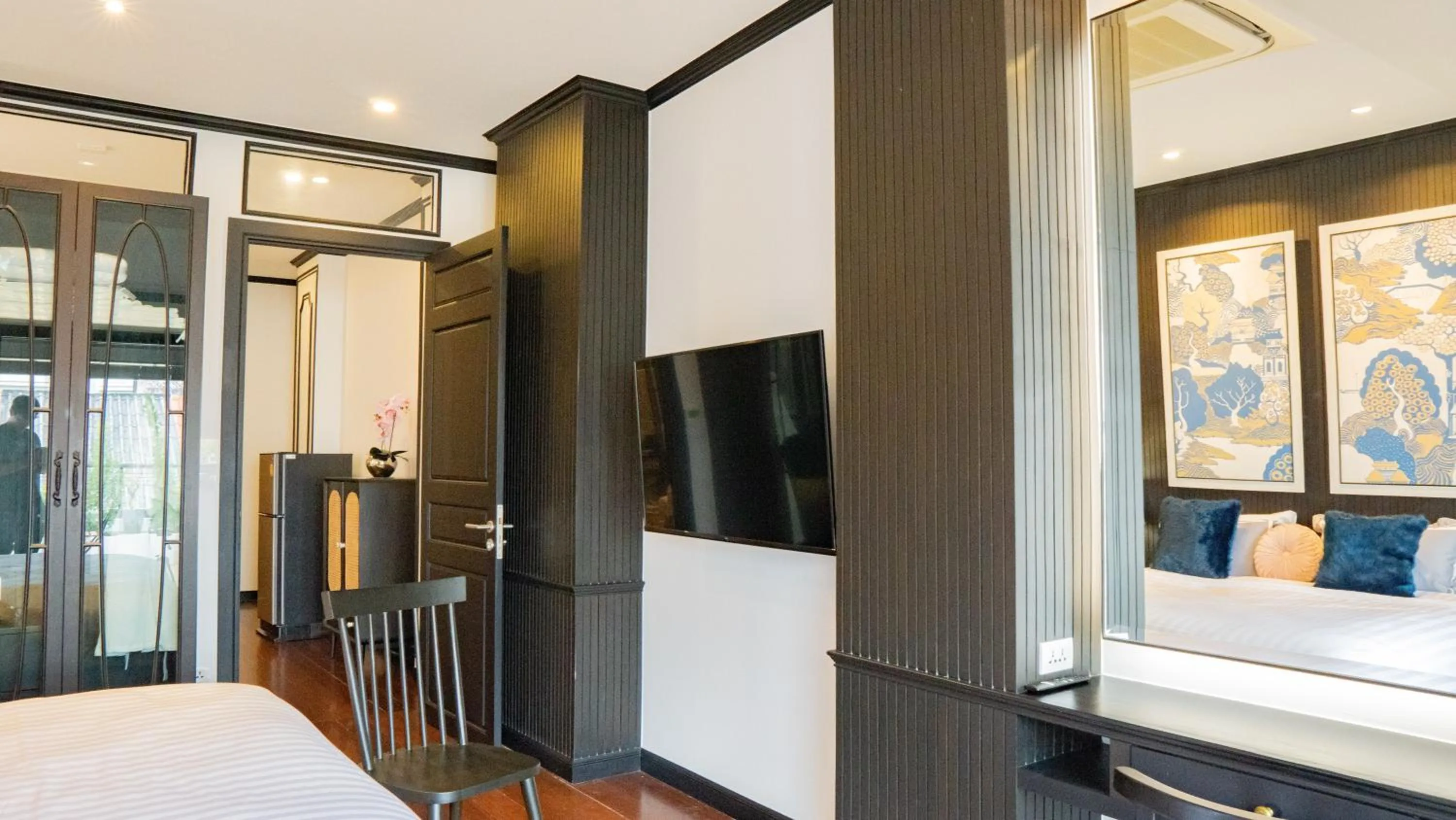 Photo of the whole room, Bed in BAAN 125 STAY Phuket