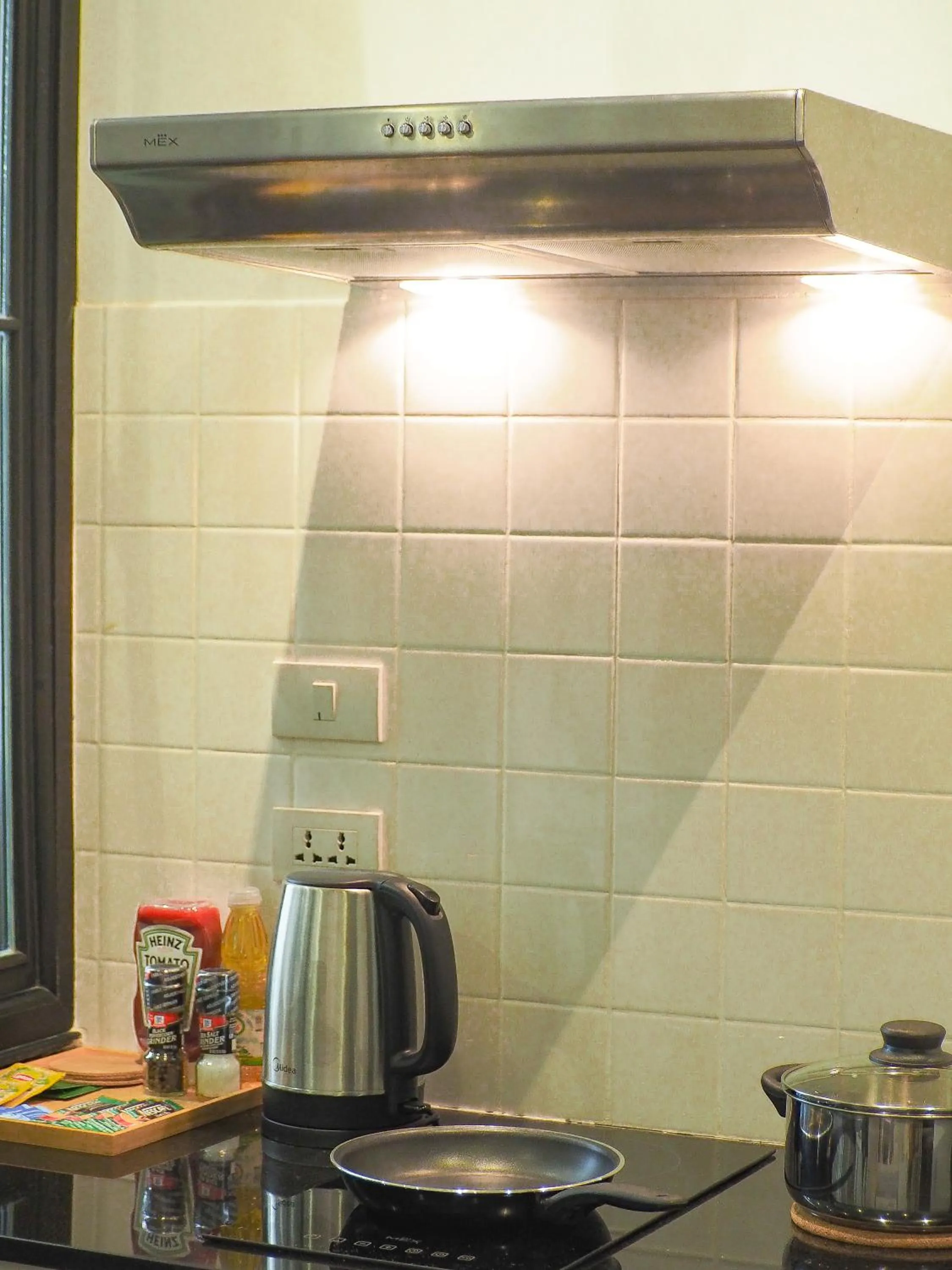 Coffee/tea facilities in BAAN 125 STAY Phuket