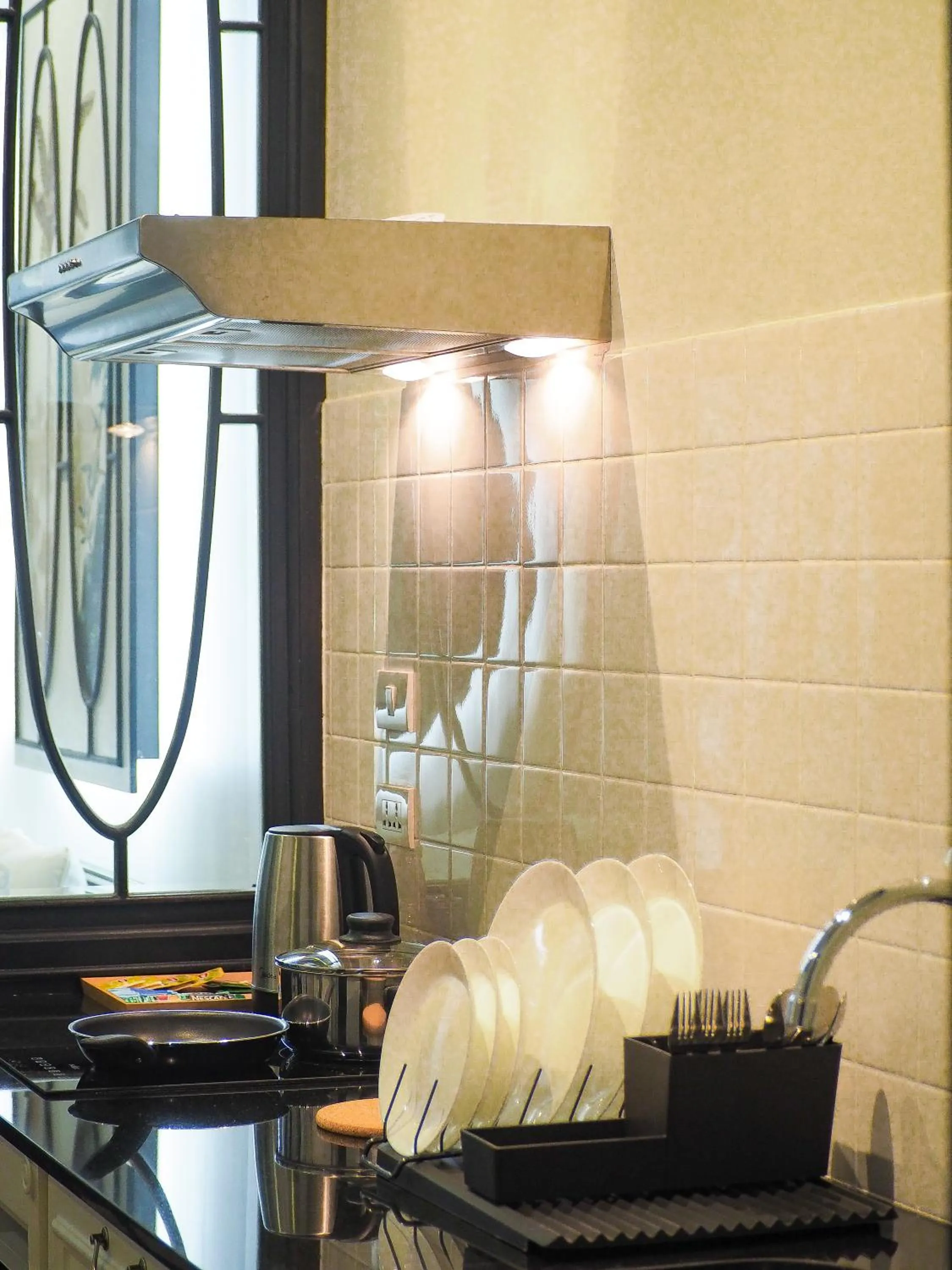 Kitchen or kitchenette in BAAN 125 STAY Phuket