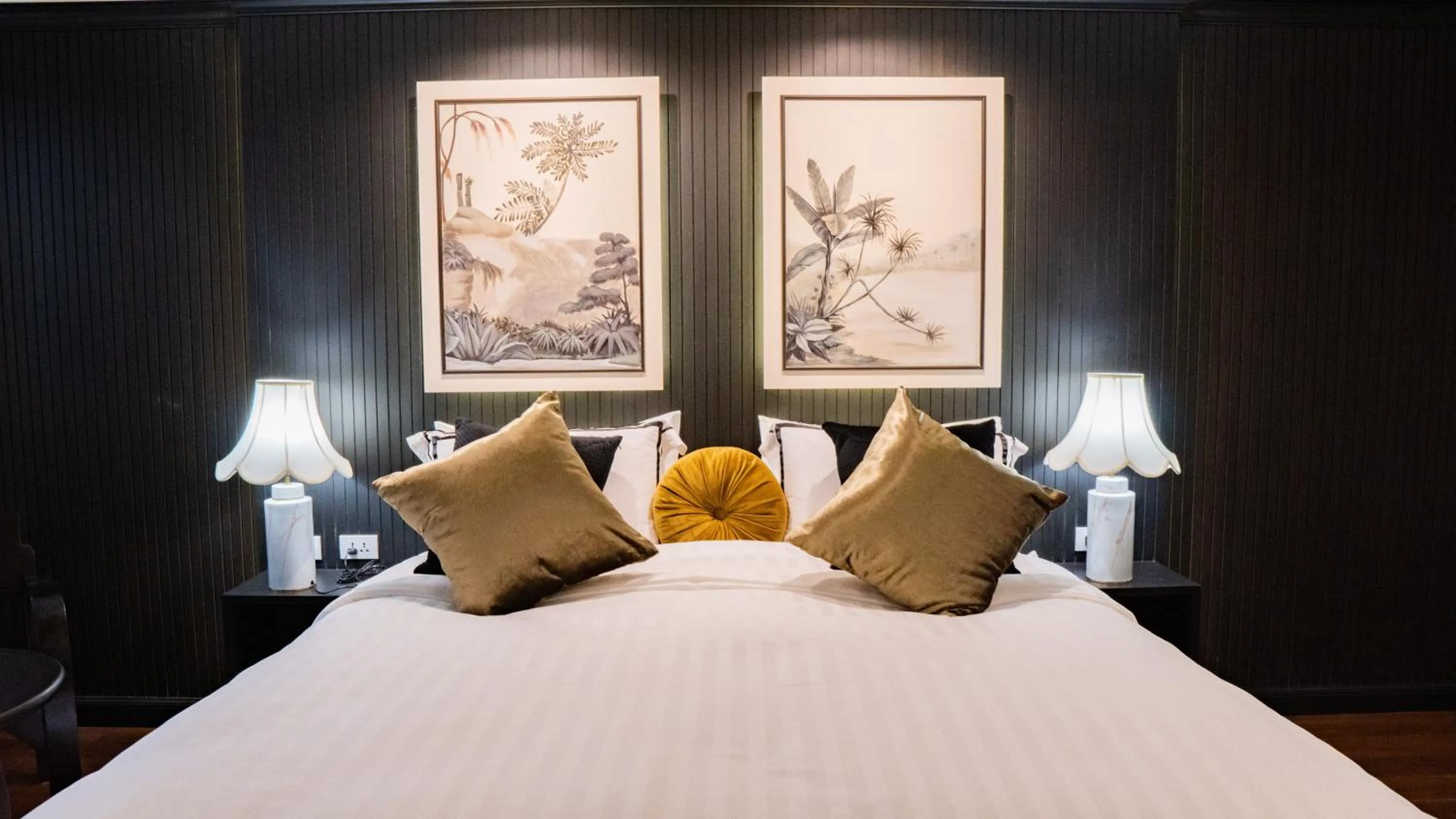 Photo of the whole room, Bed in BAAN 125 STAY Phuket