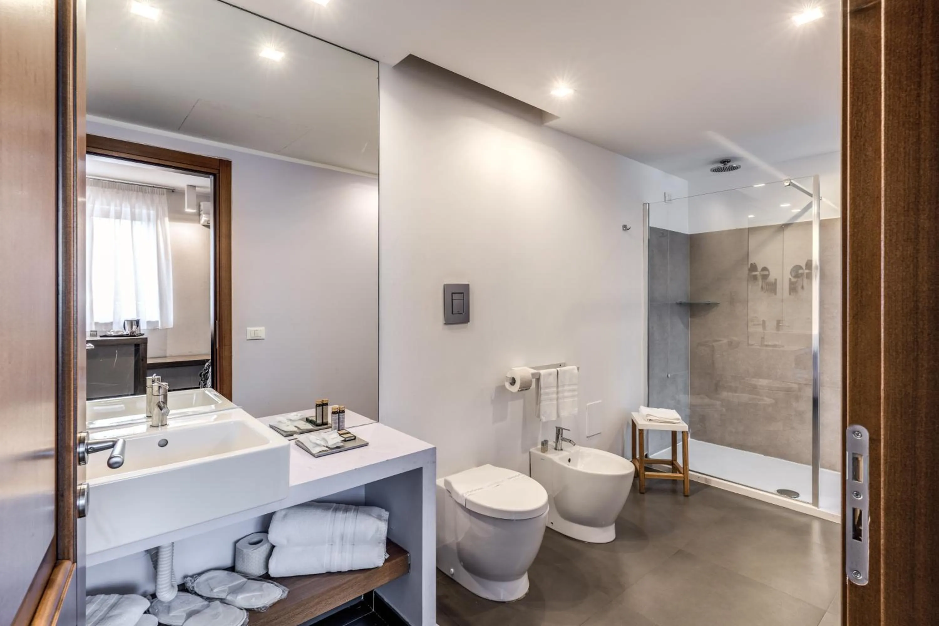 Bathroom in Casena Dei Colli, Sure Hotel Collection By Best Western