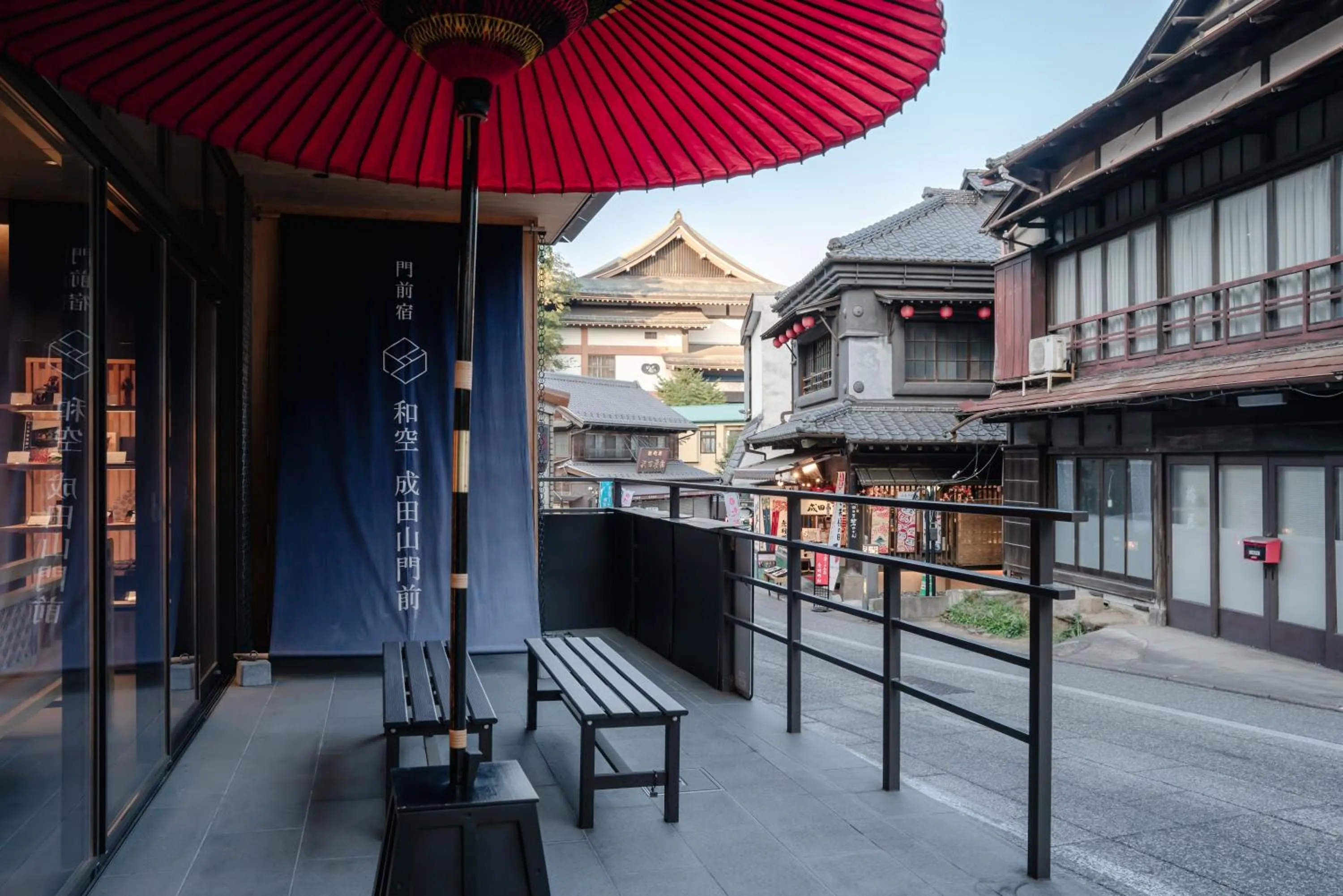 Property building in Waqoo Naritasanmonzen