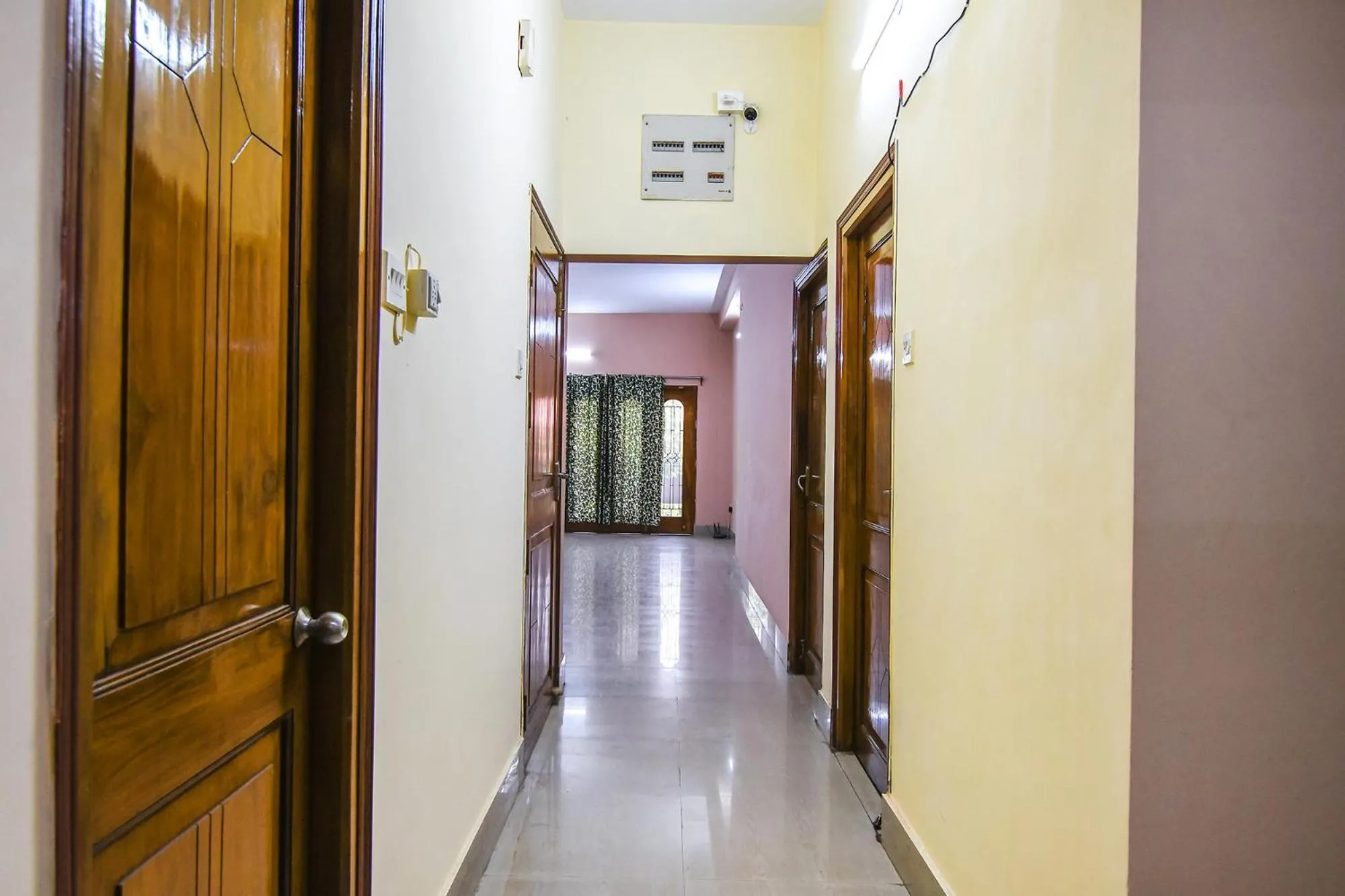 Lobby or reception in FabHotel Vicky