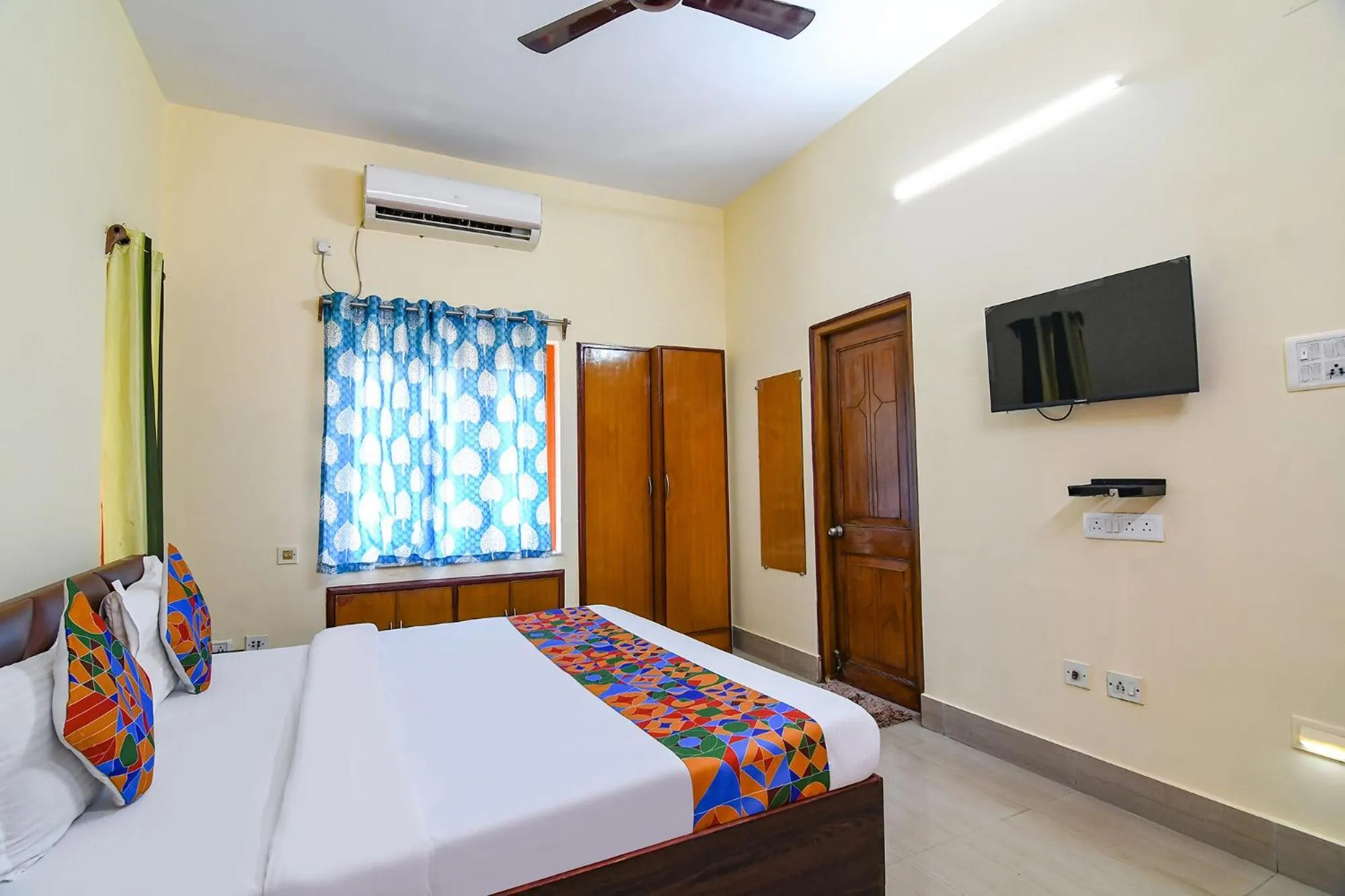 Bed in FabHotel Vicky