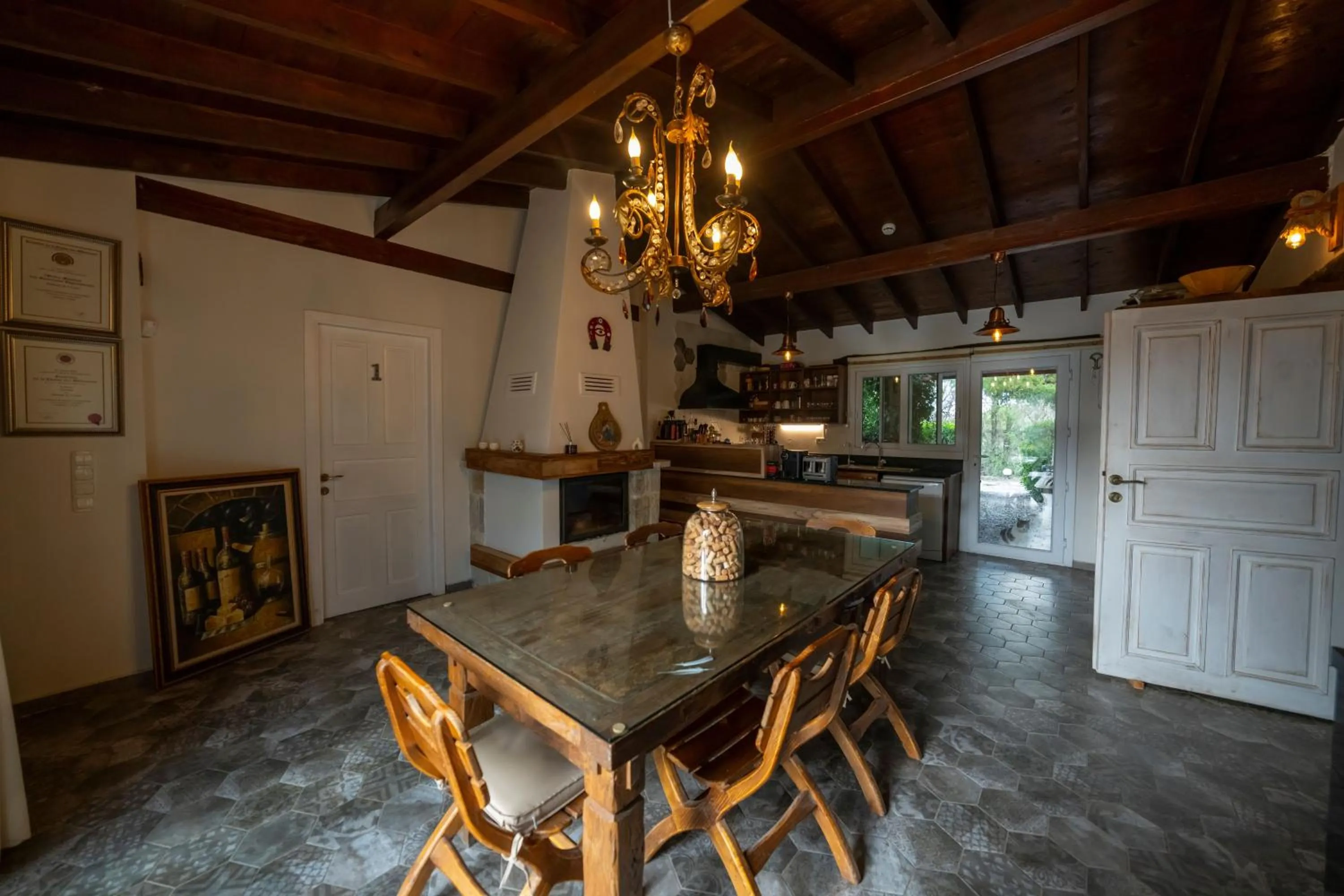 Restaurant/places to eat in Bir Dem Urla