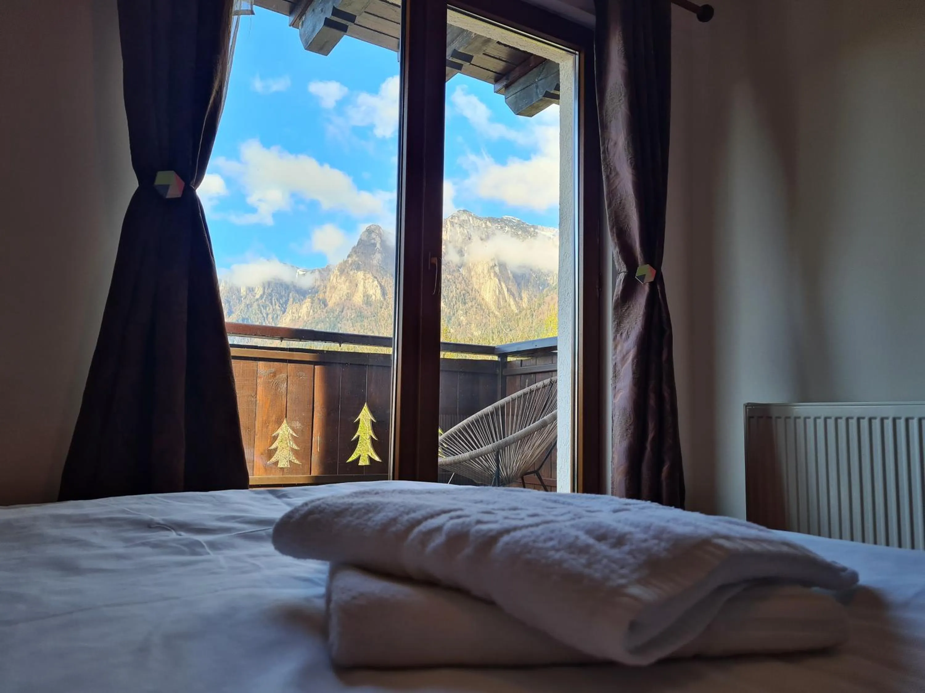 Nearby landmark in CASA FLORESCU