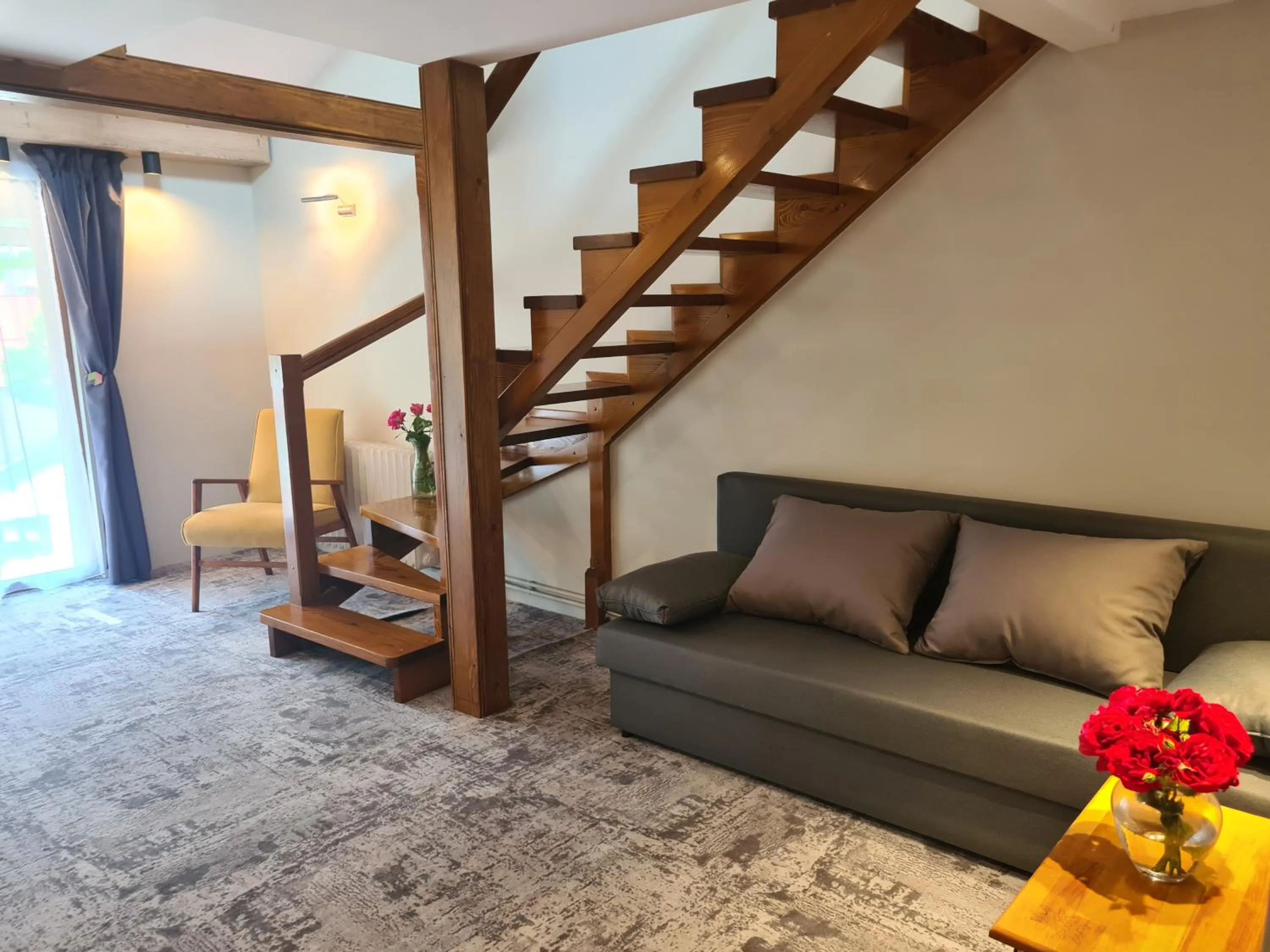 Seating area in CASA FLORESCU