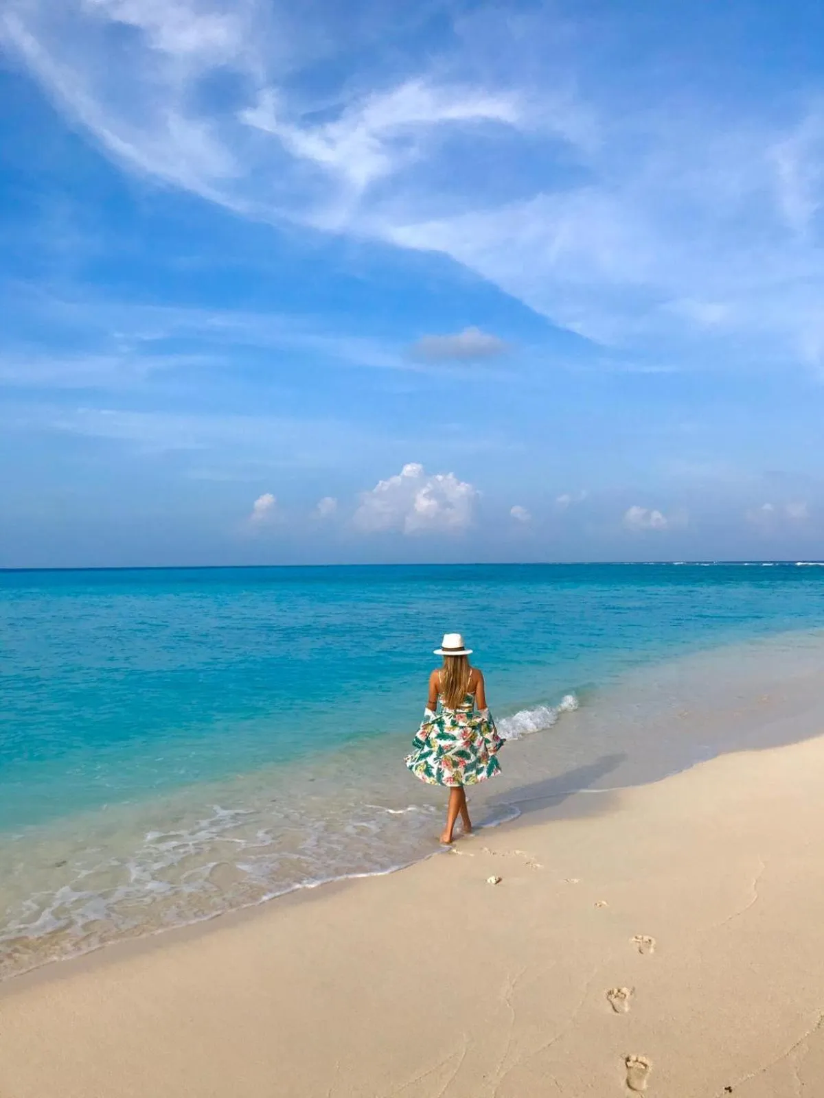 Beach in Thundi Sea View