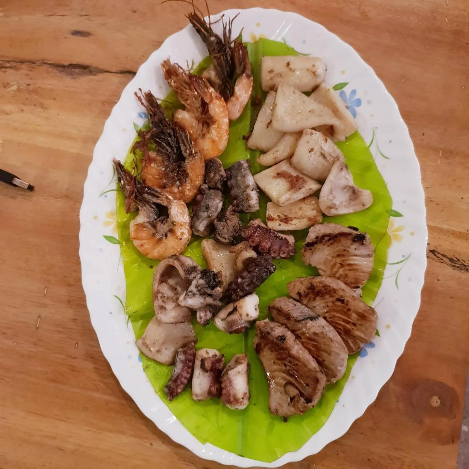 Meals in Thundi Sea View