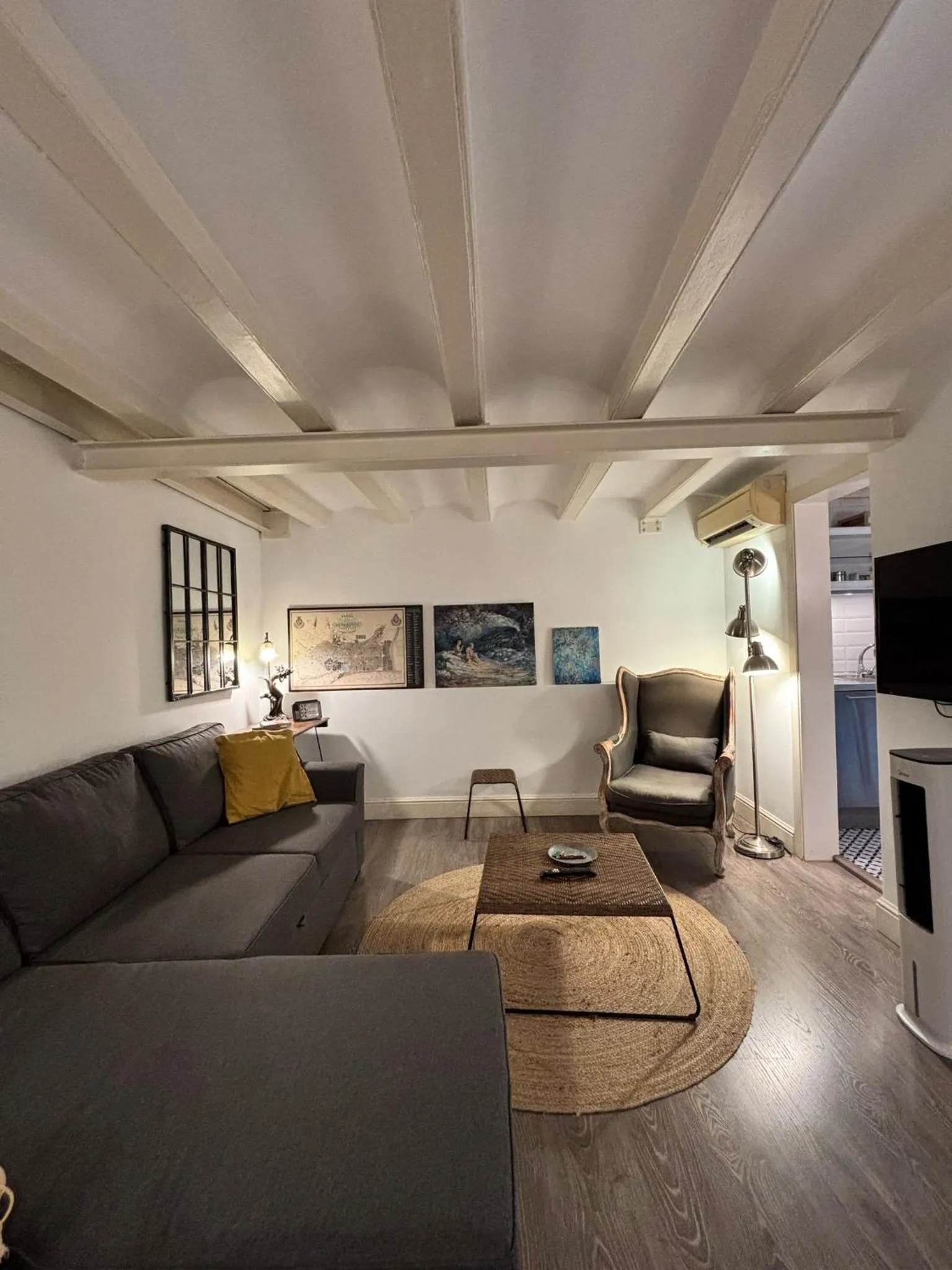 Living room in Rosselló Apartment