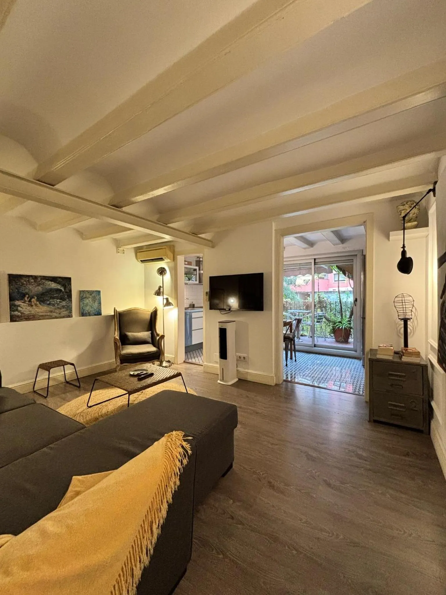 Living room in Rosselló Apartment