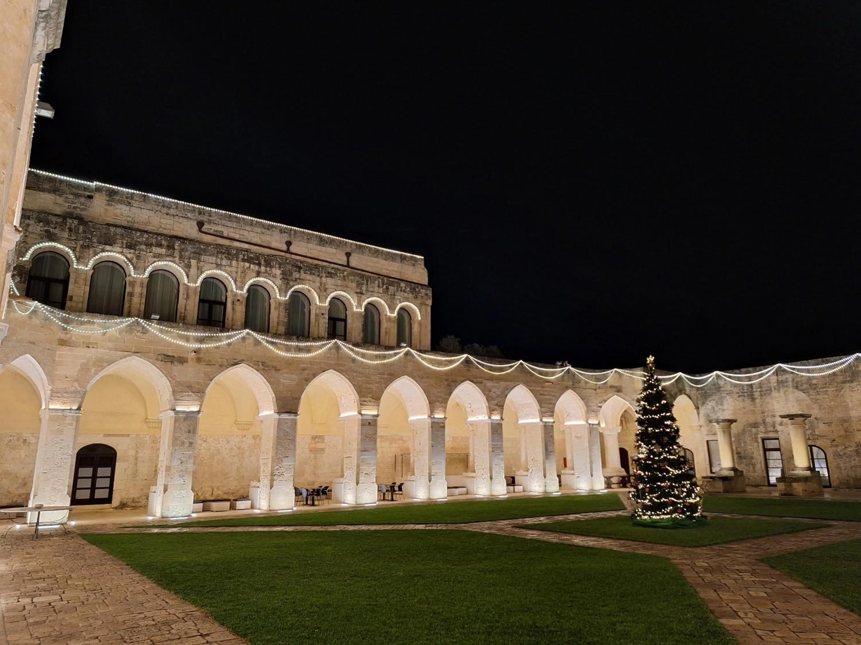 Inner courtyard view in Chiostro dei Domenicani - Dimora Storica